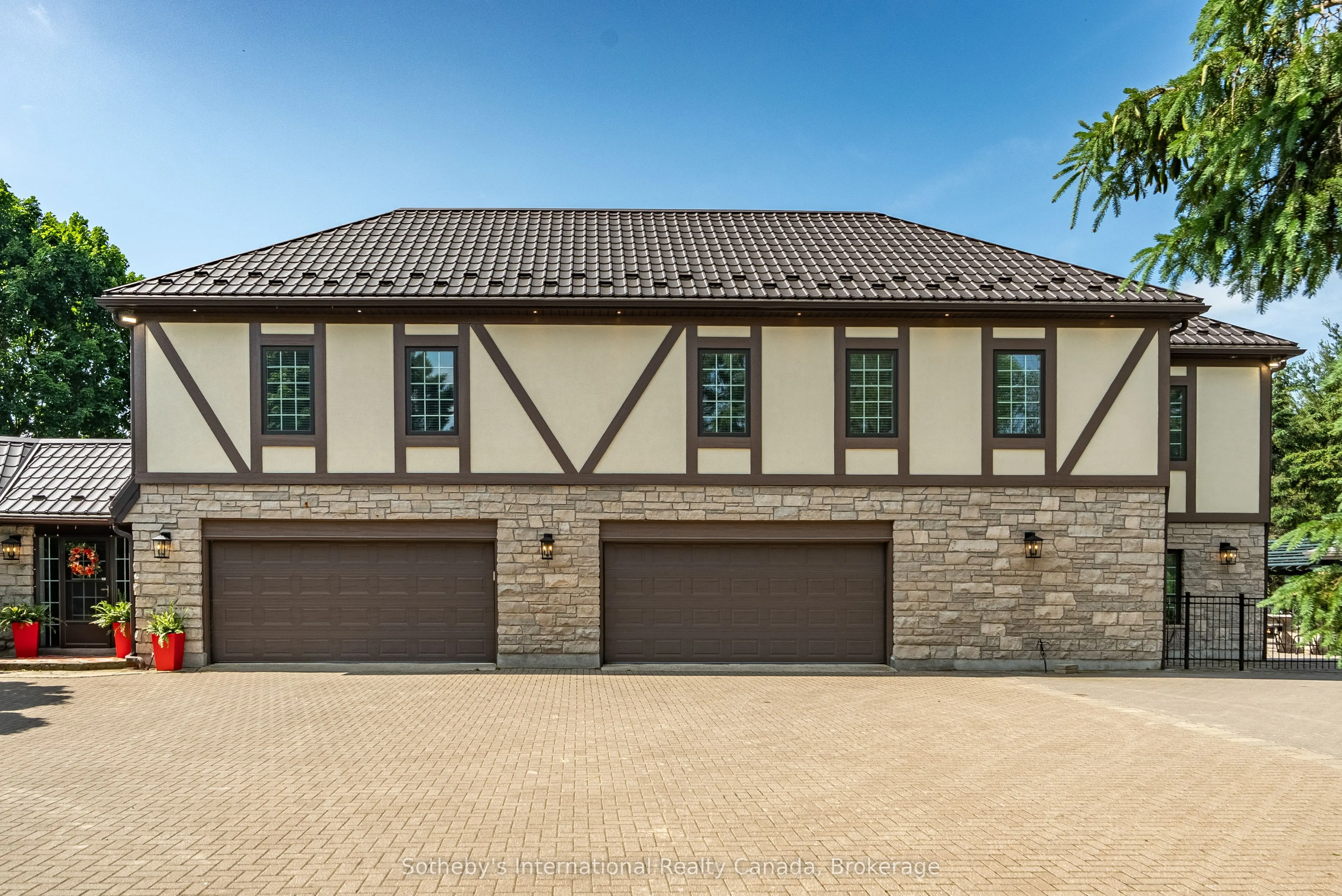 9255 Sideroad 27