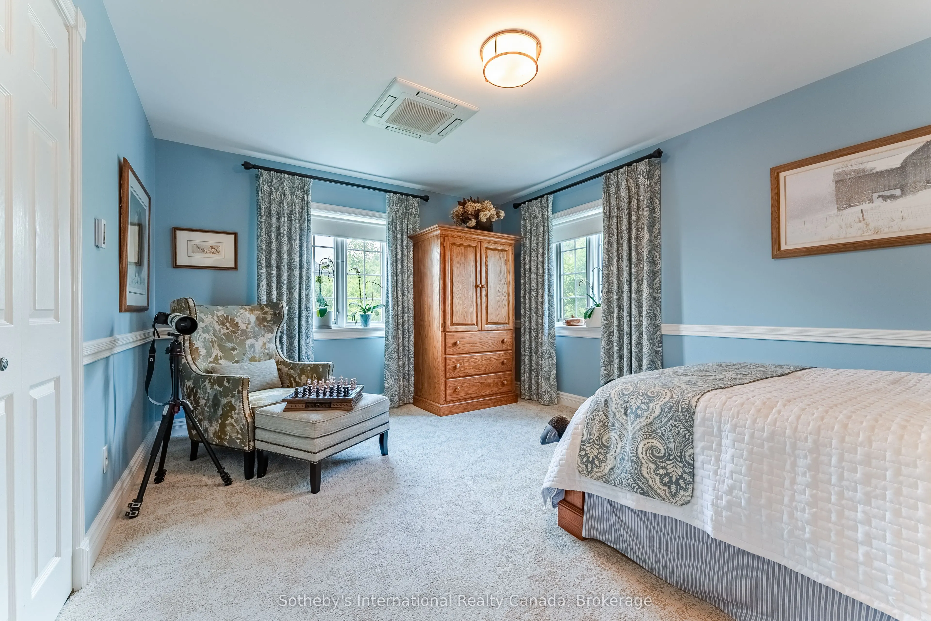 9255 Sideroad 27
