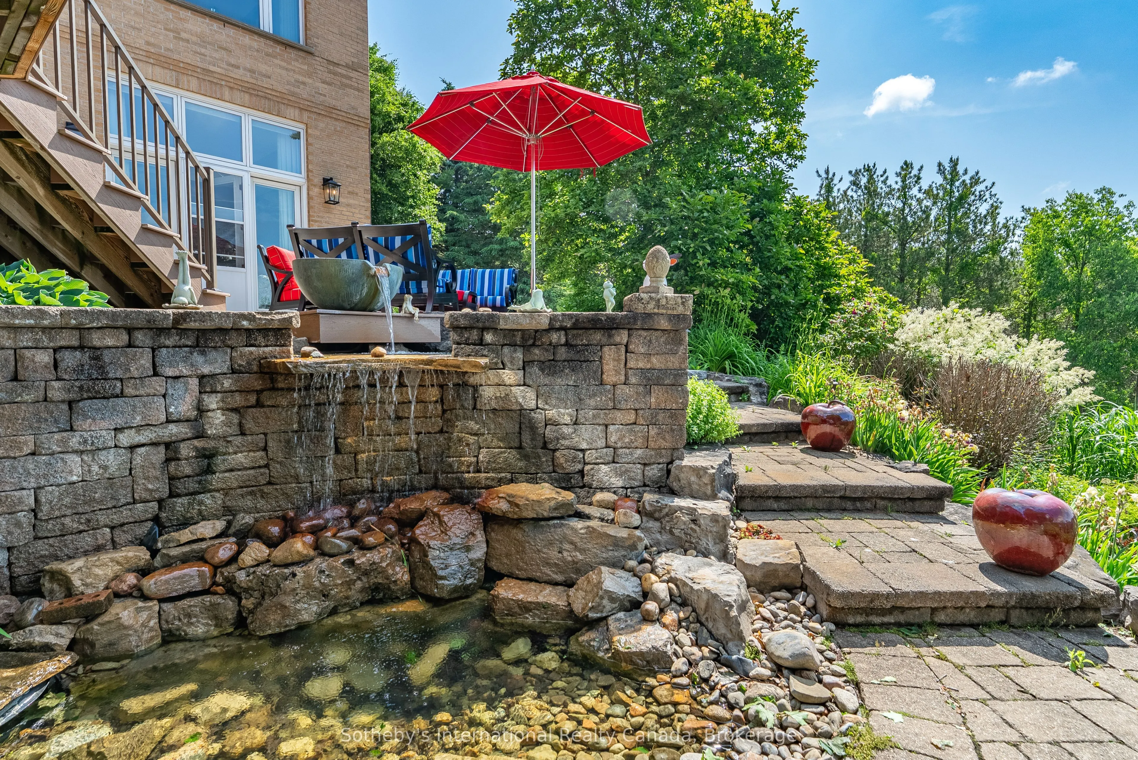 9255 Sideroad 27