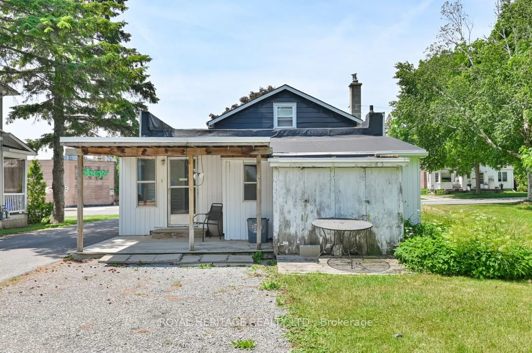 27 Young Street