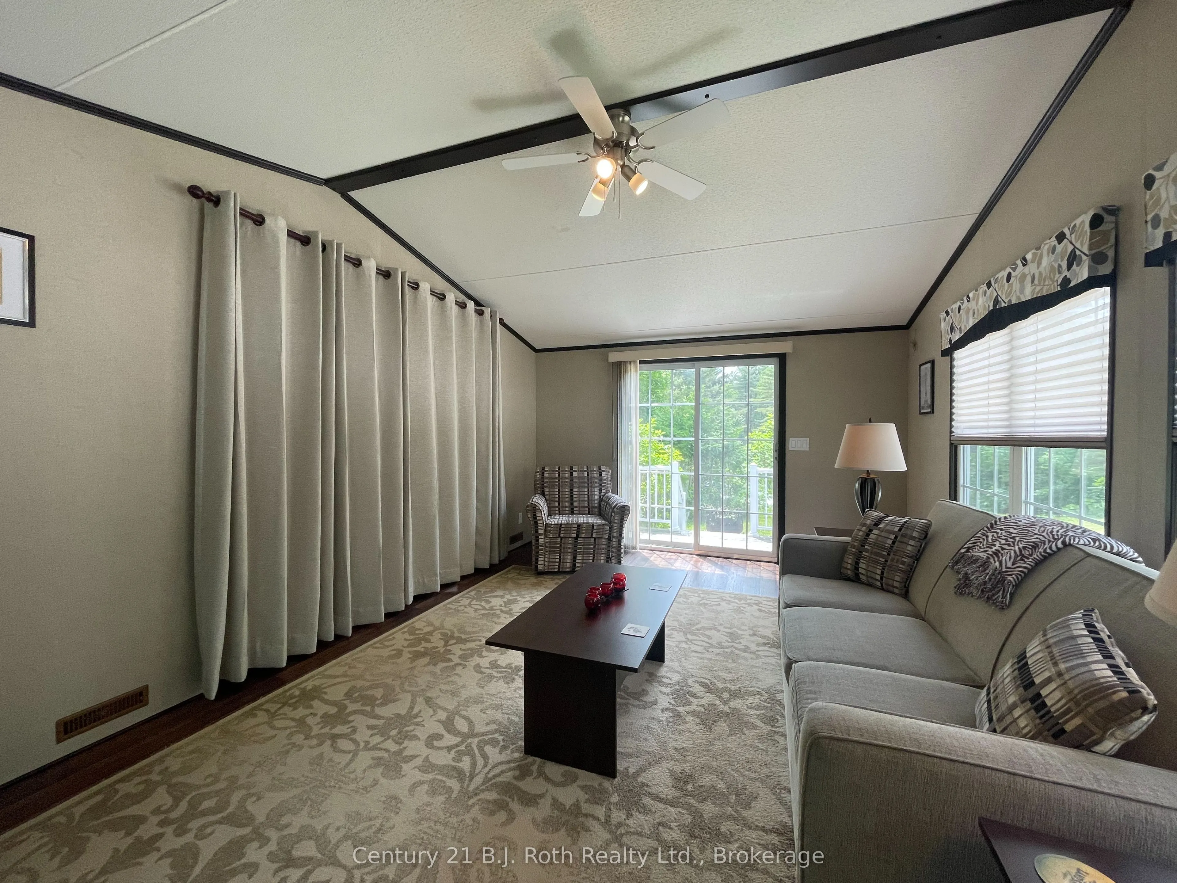 1082 Shamrock Marina Road, #143