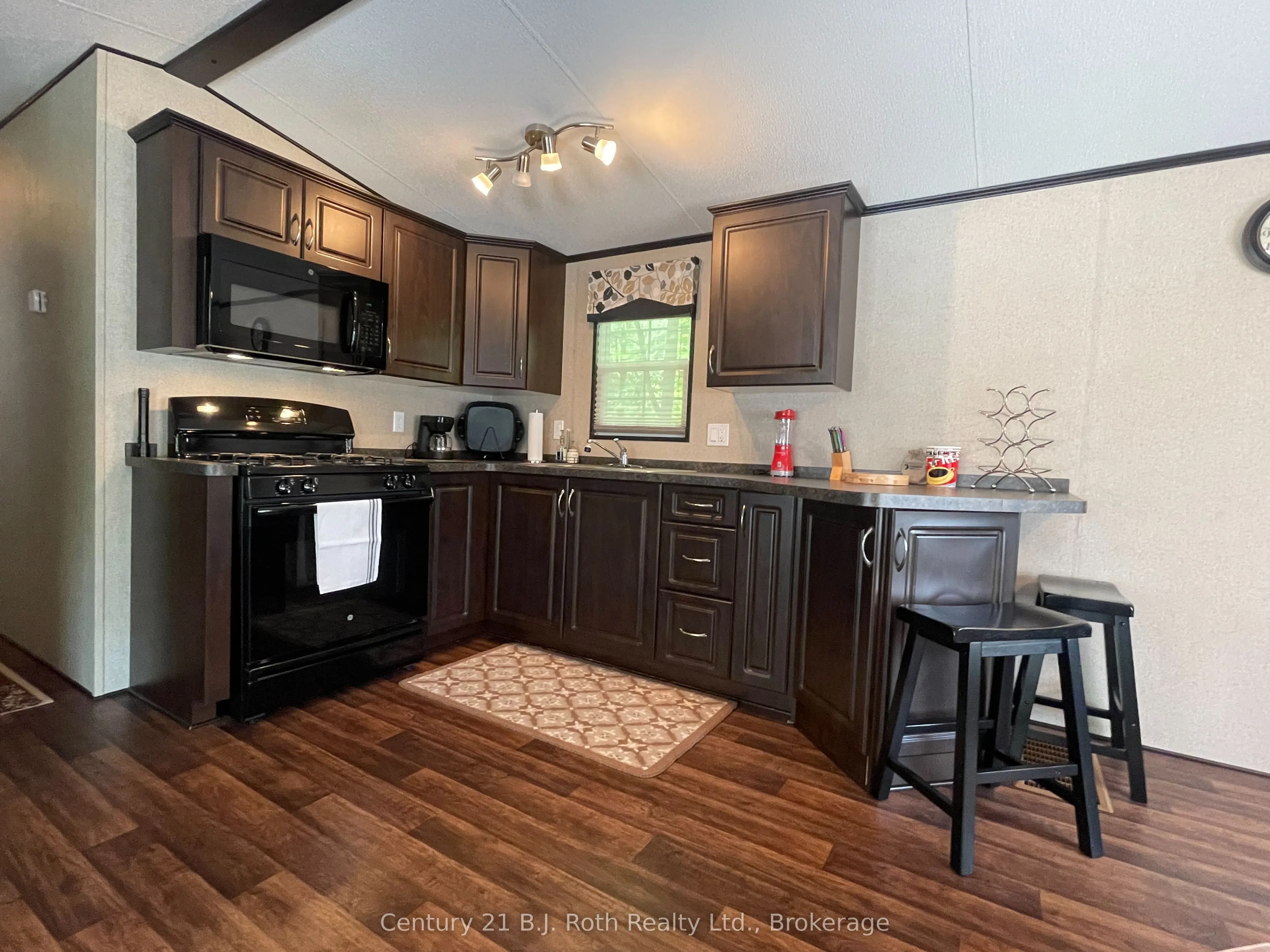 1082 Shamrock Marina Road, #143