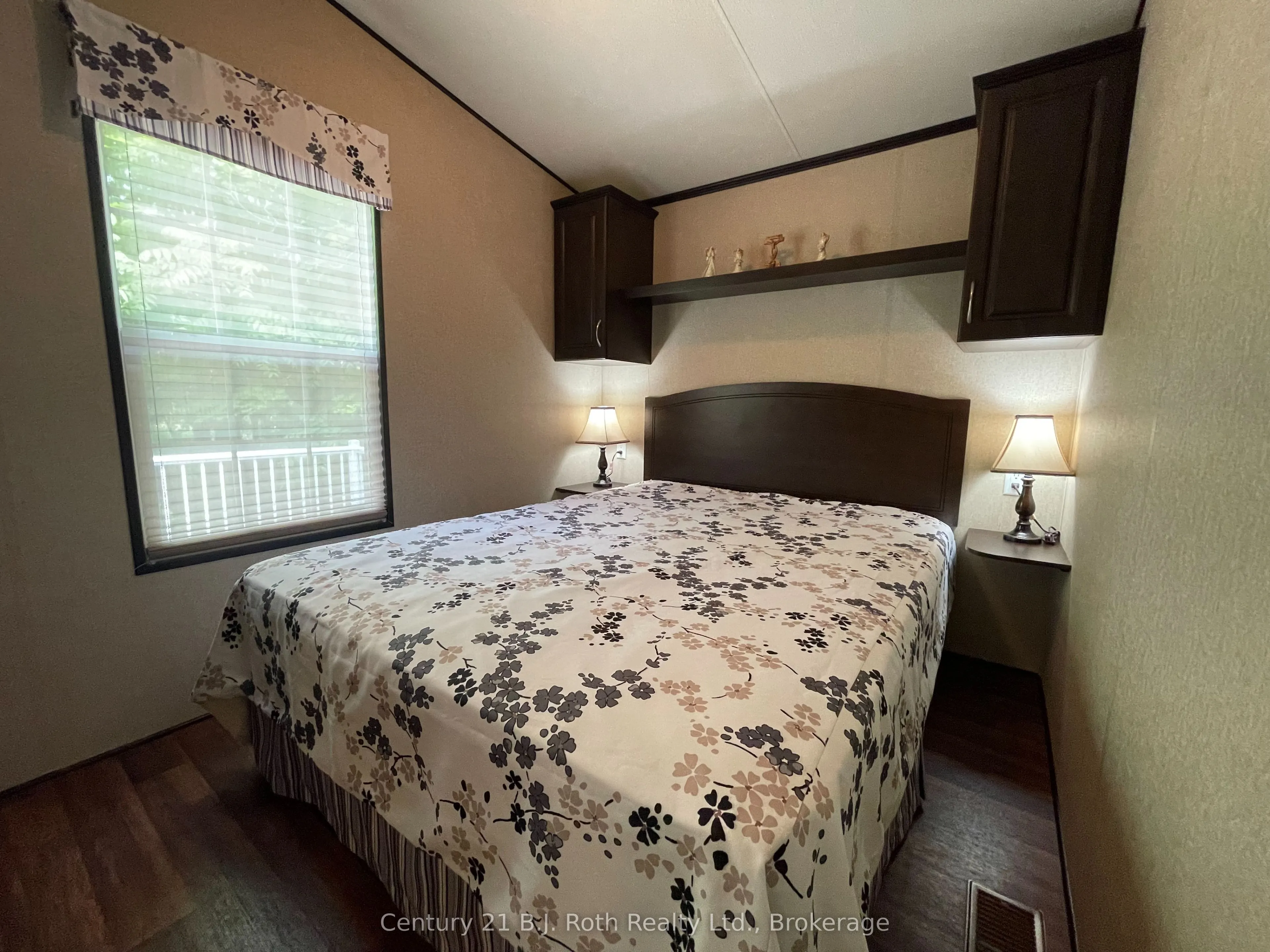1082 Shamrock Marina Road, #143