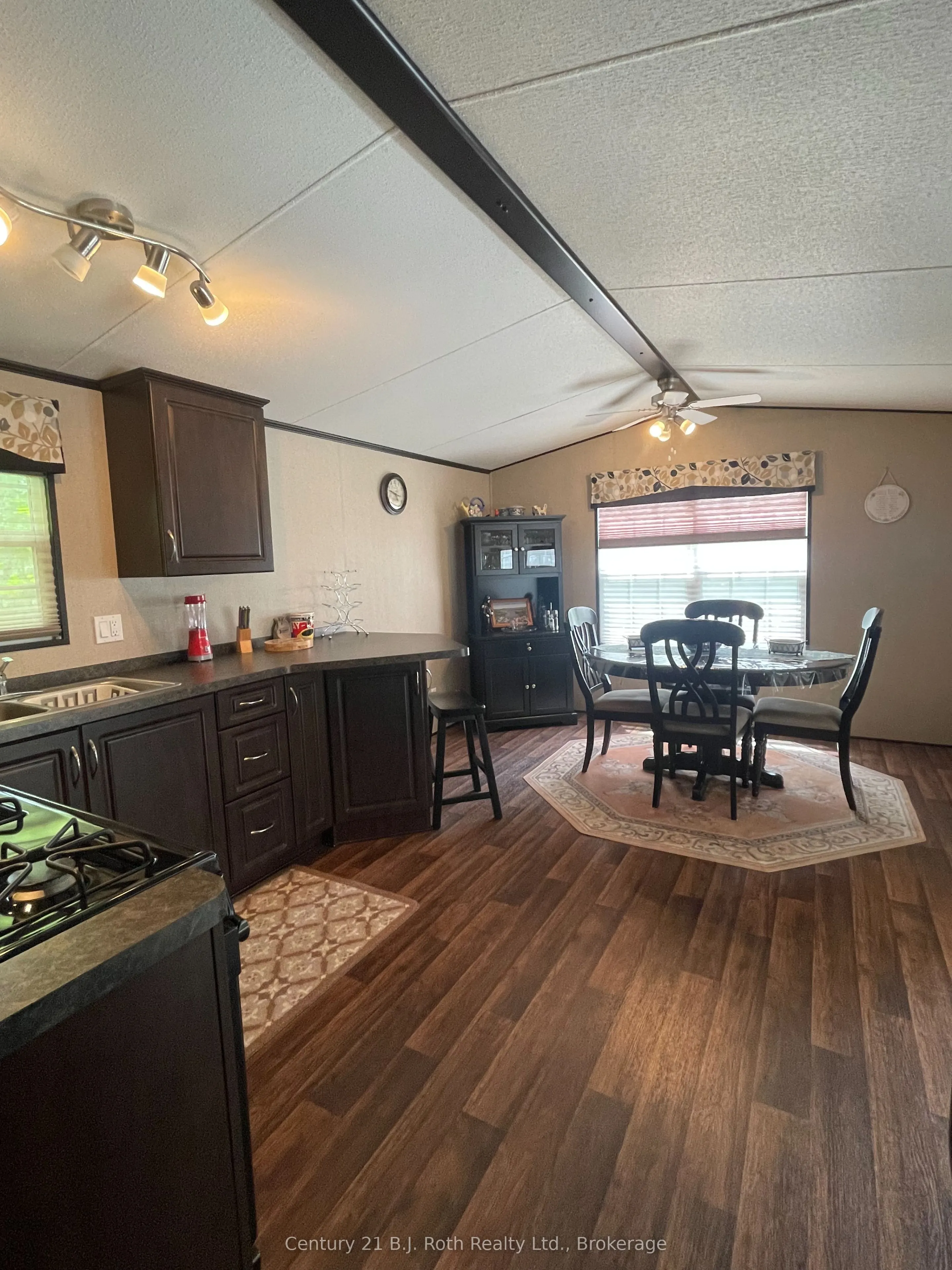 1082 Shamrock Marina Road, #143