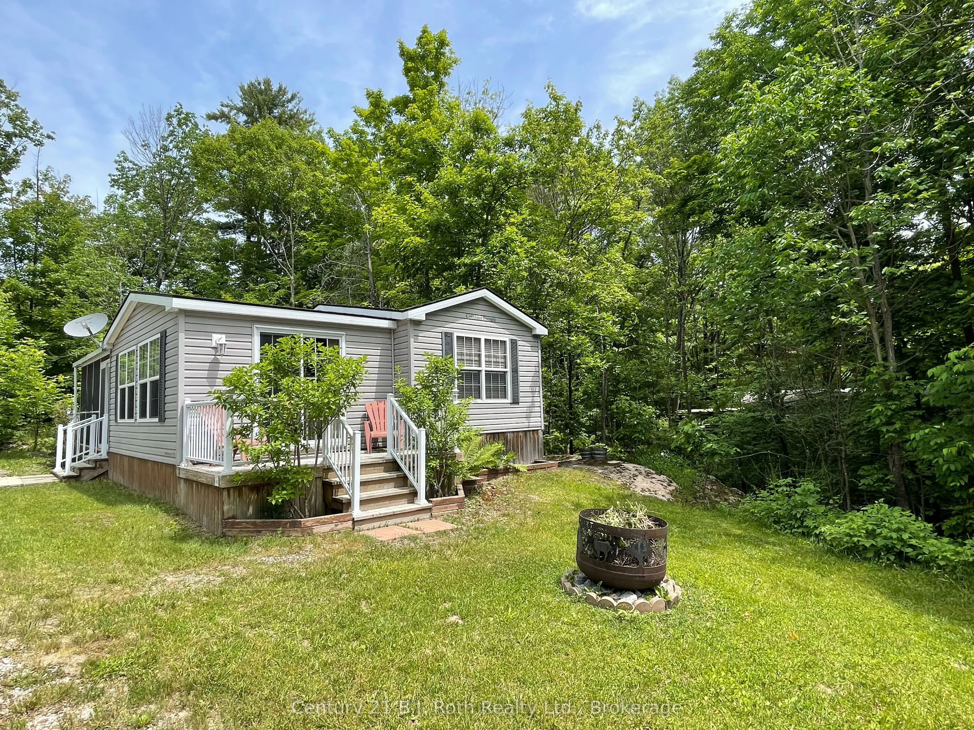 1082 Shamrock Marina Road, #143