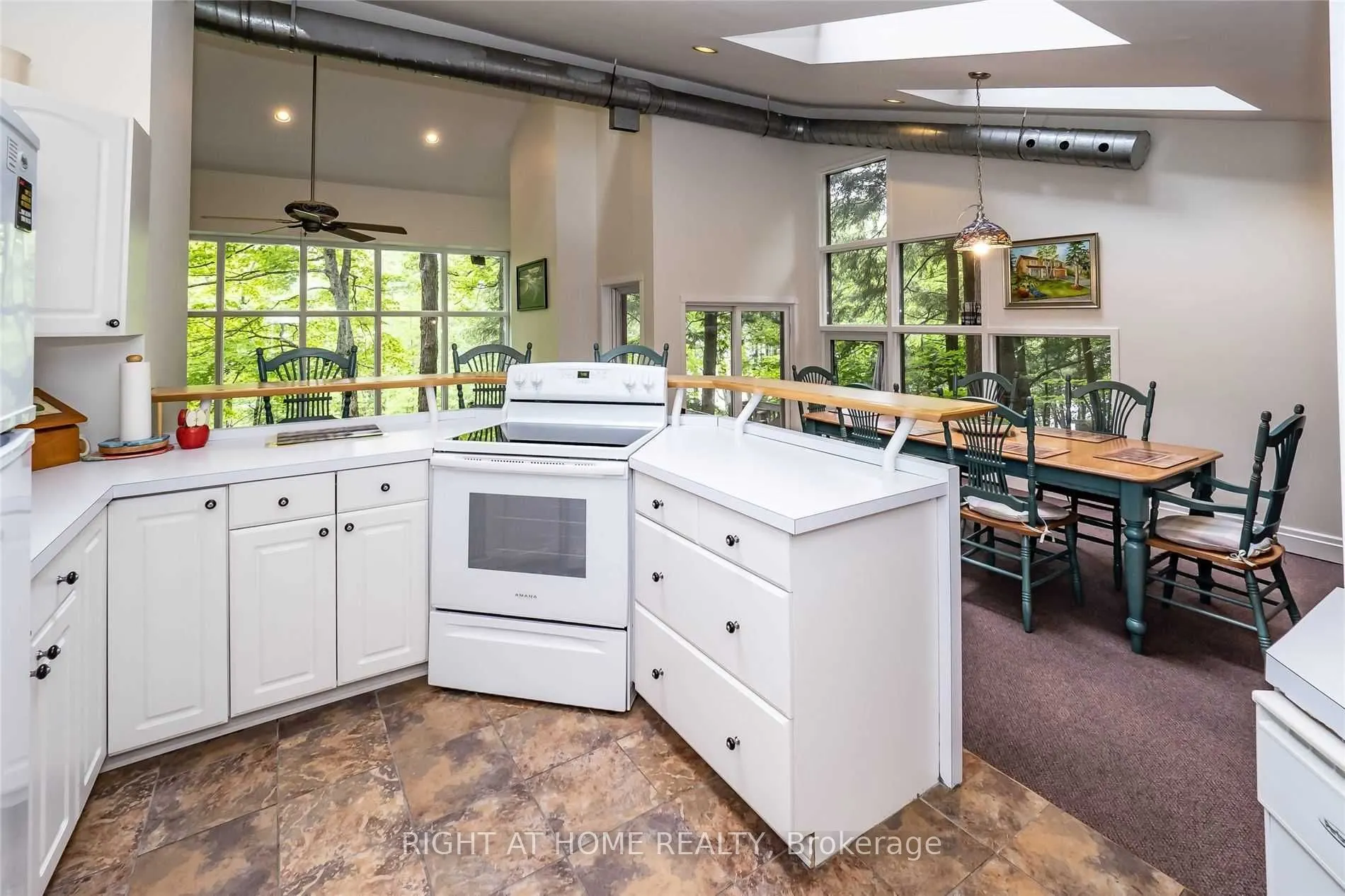 1326 Windermere Road, ## 10