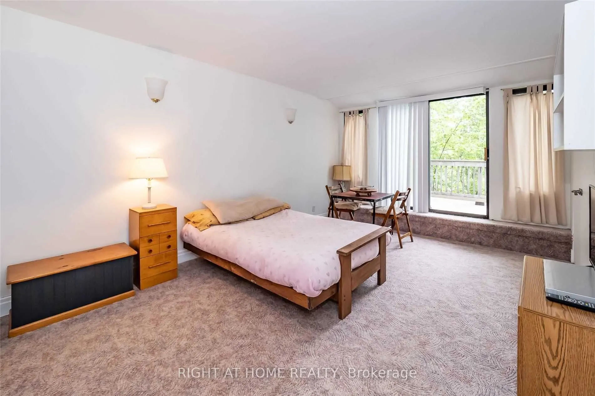 1326 Windermere Road, ## 10