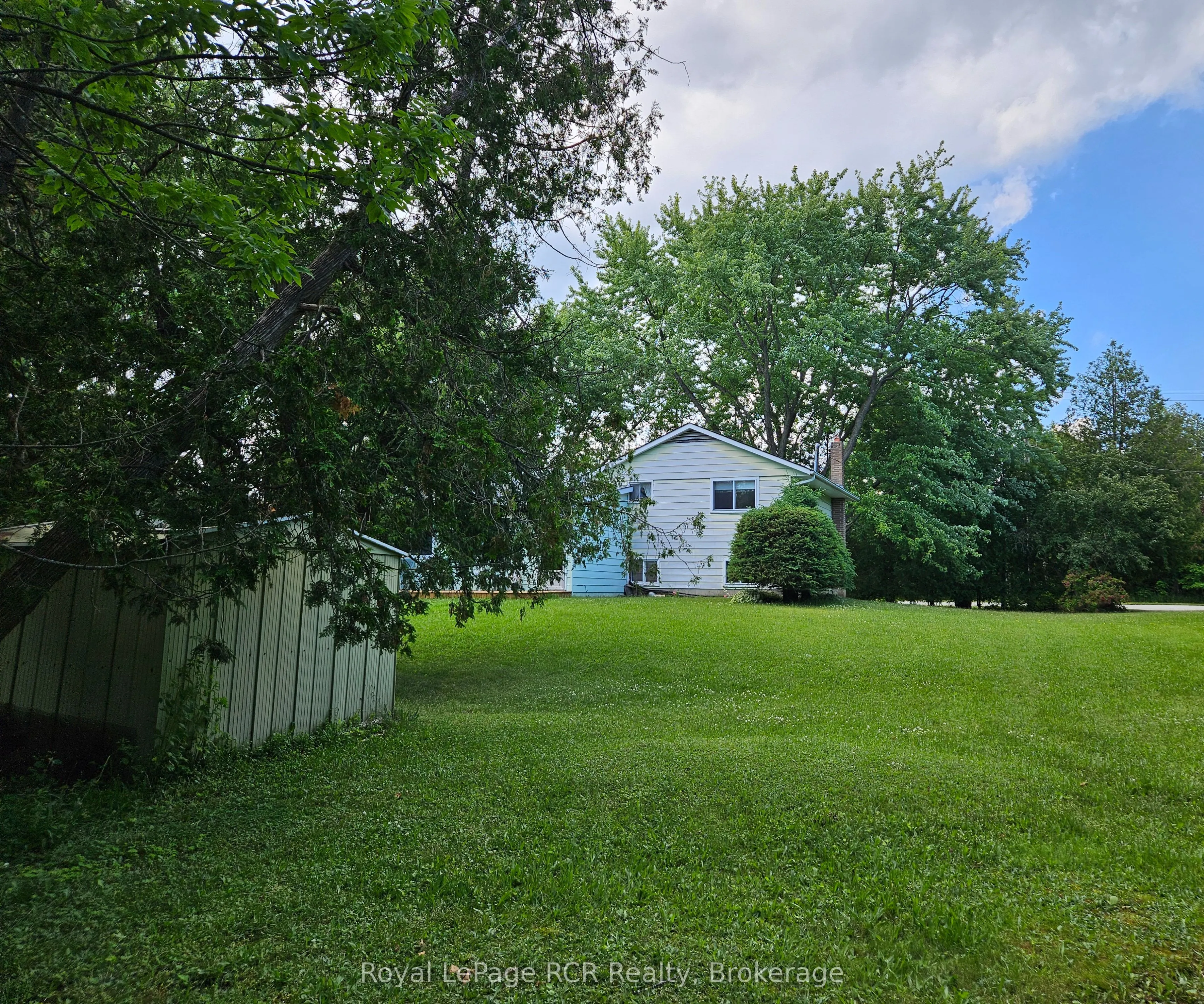 303482 Indian Acres Road W