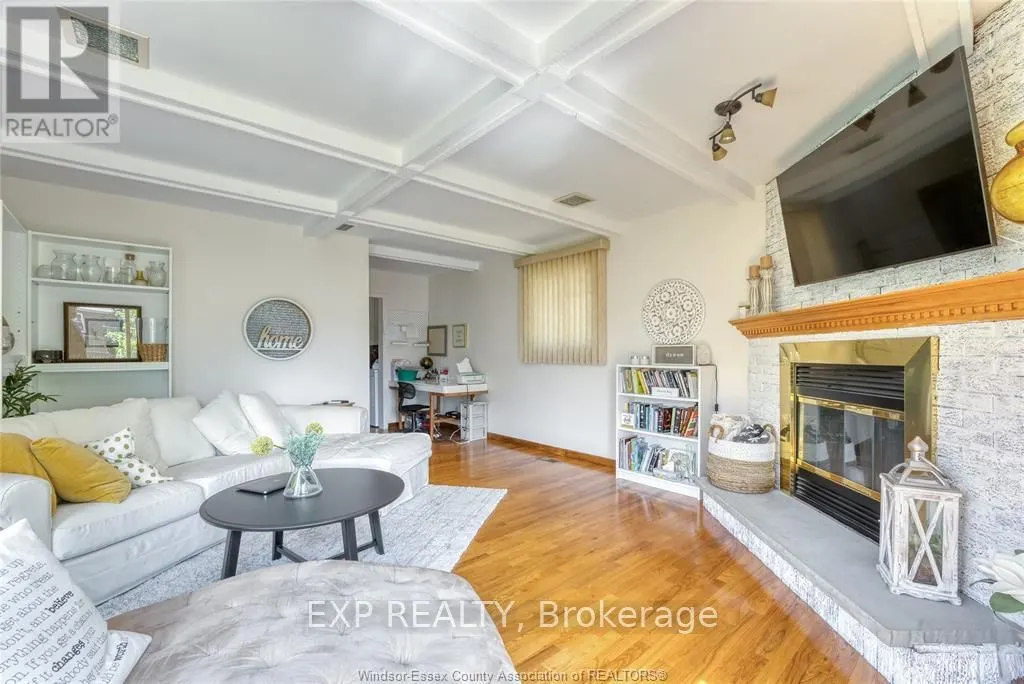 337 Evelyn Street