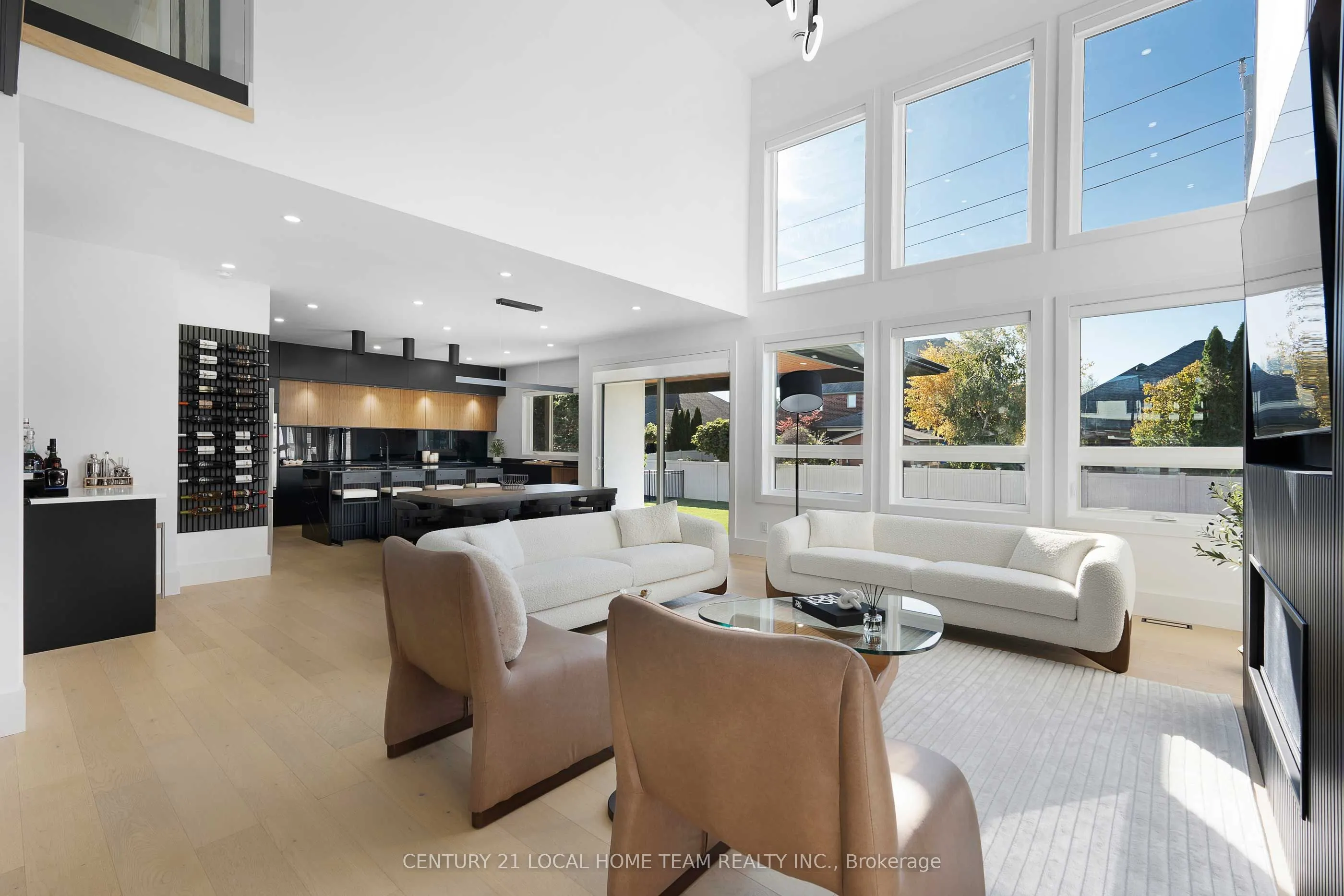 532 Mountbatten Crescent