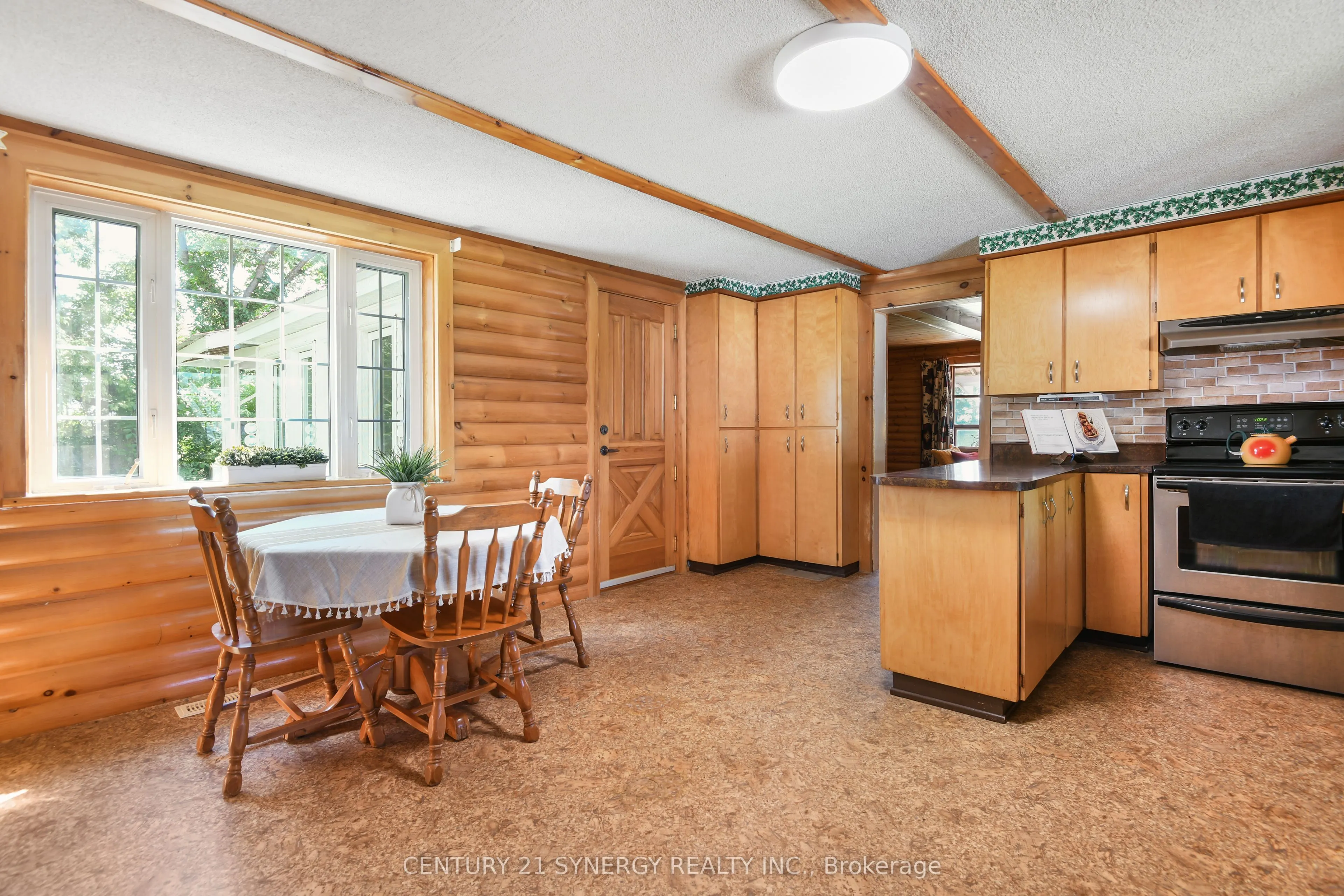 1519 Russett Drive