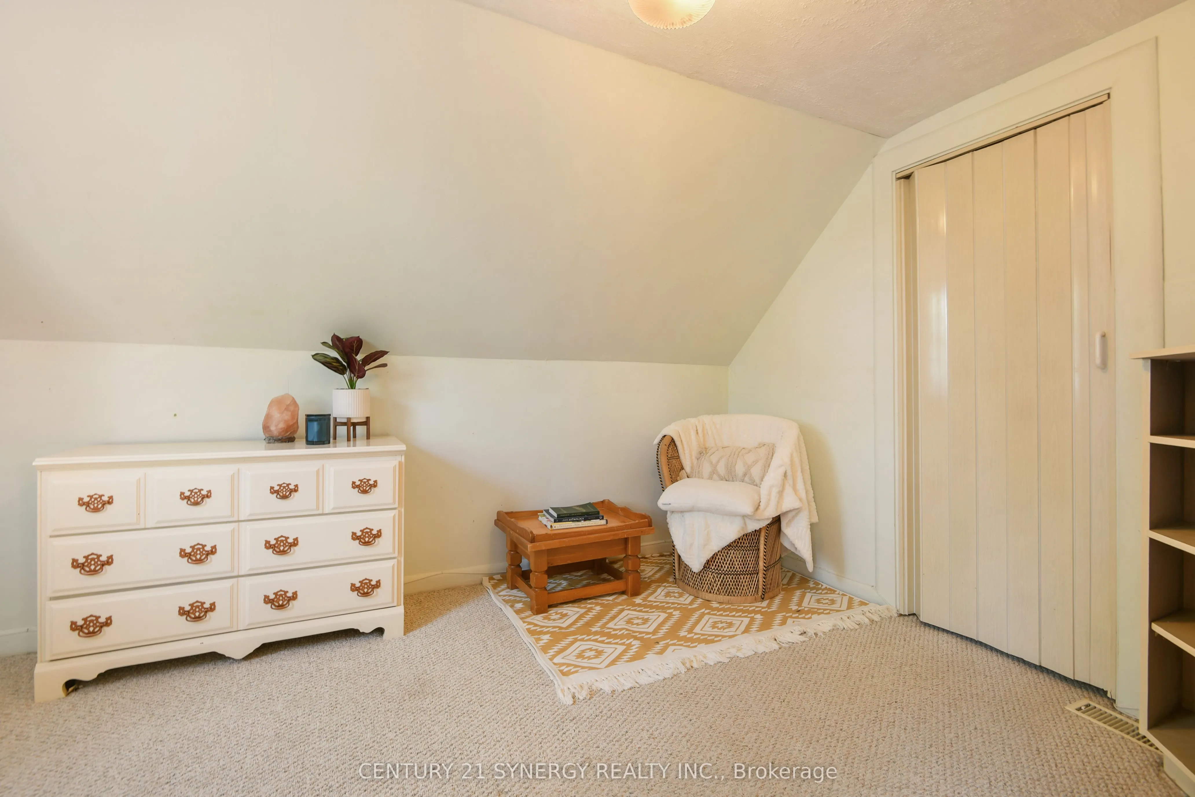 1519 Russett Drive