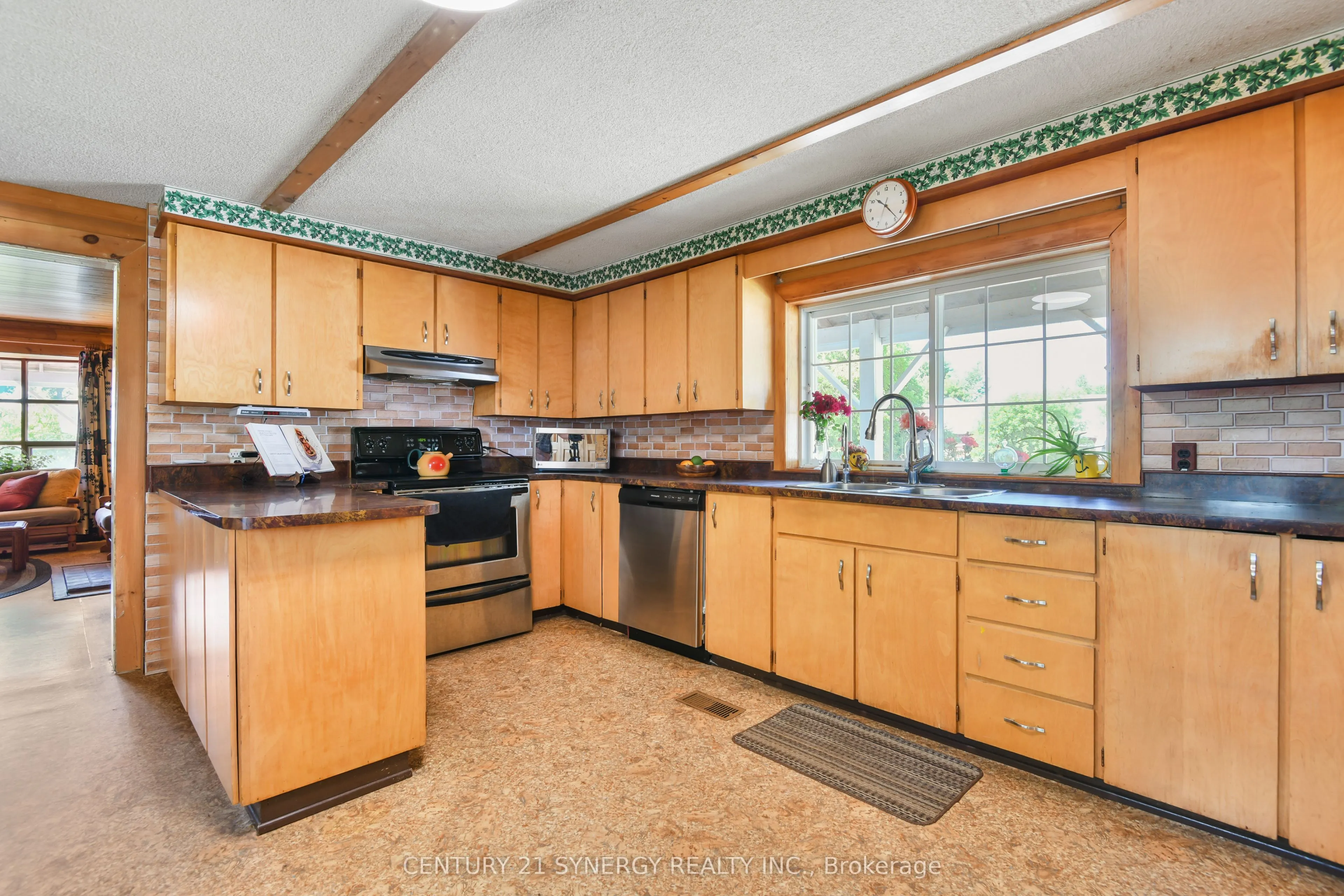 1519 Russett Drive