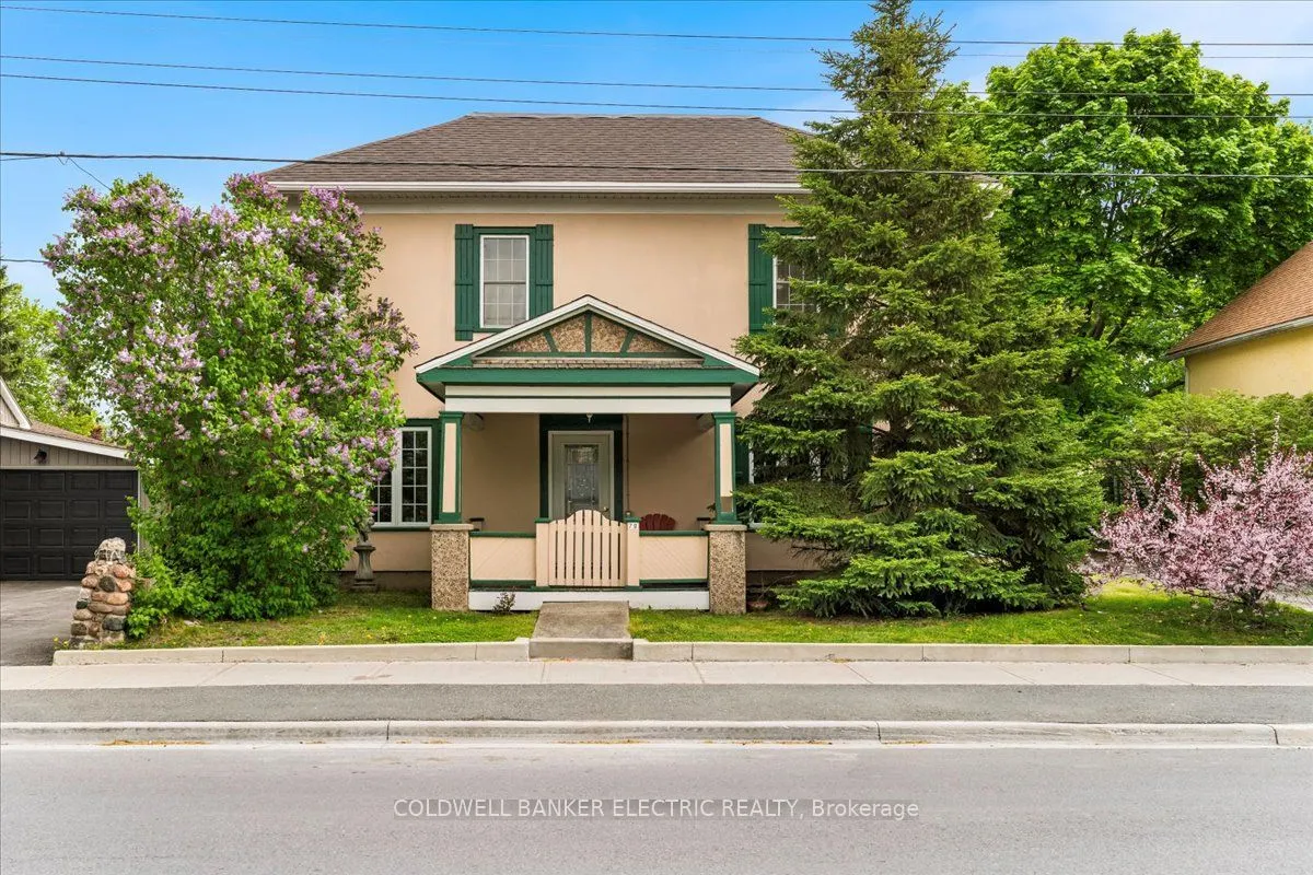 79 Doxsee Avenue N
