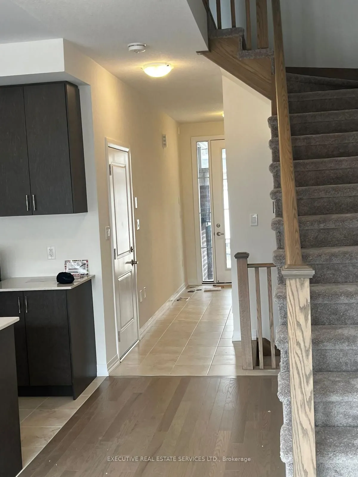 15 Blacklock Street, #16