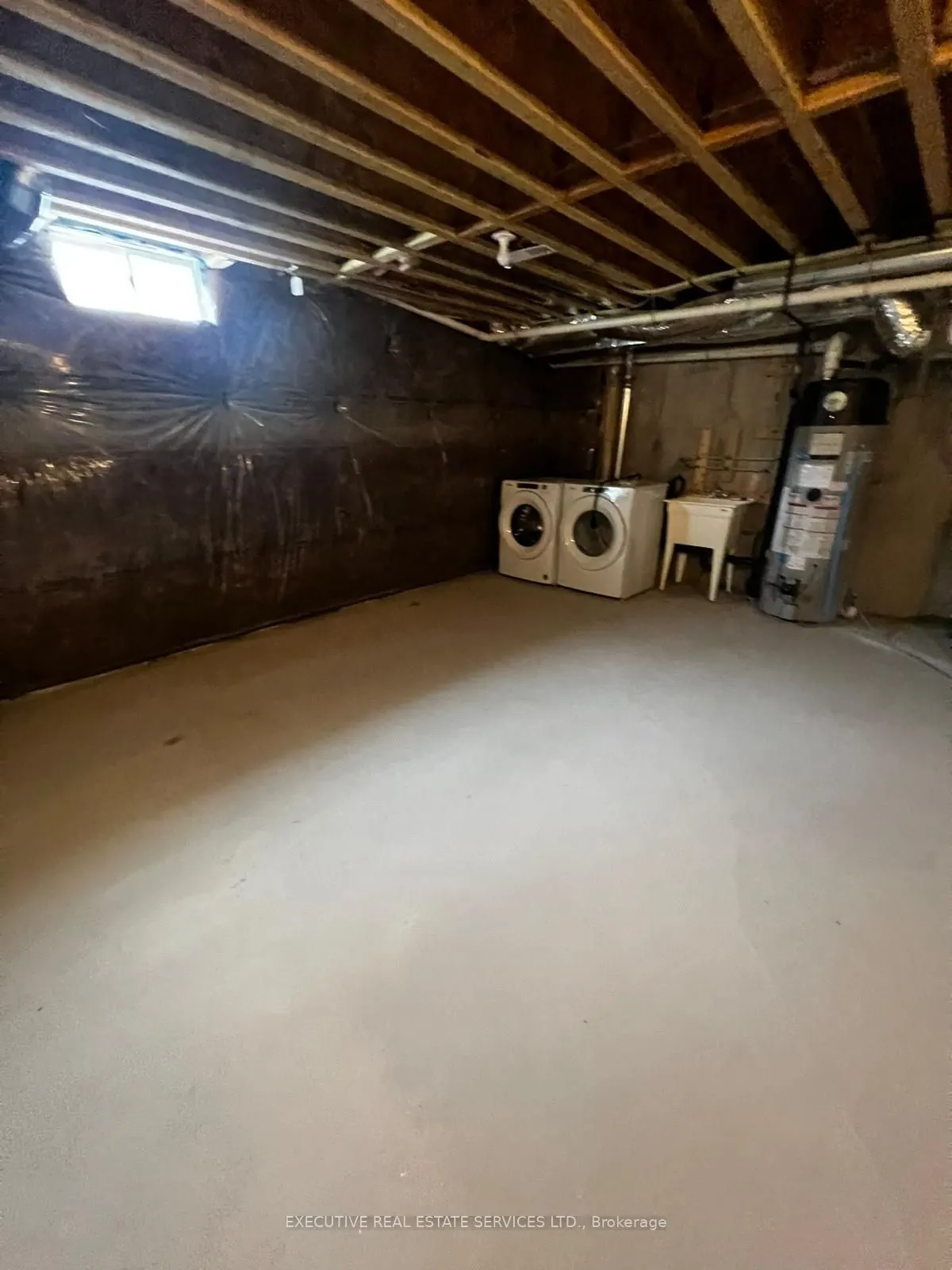 15 Blacklock Street, #16