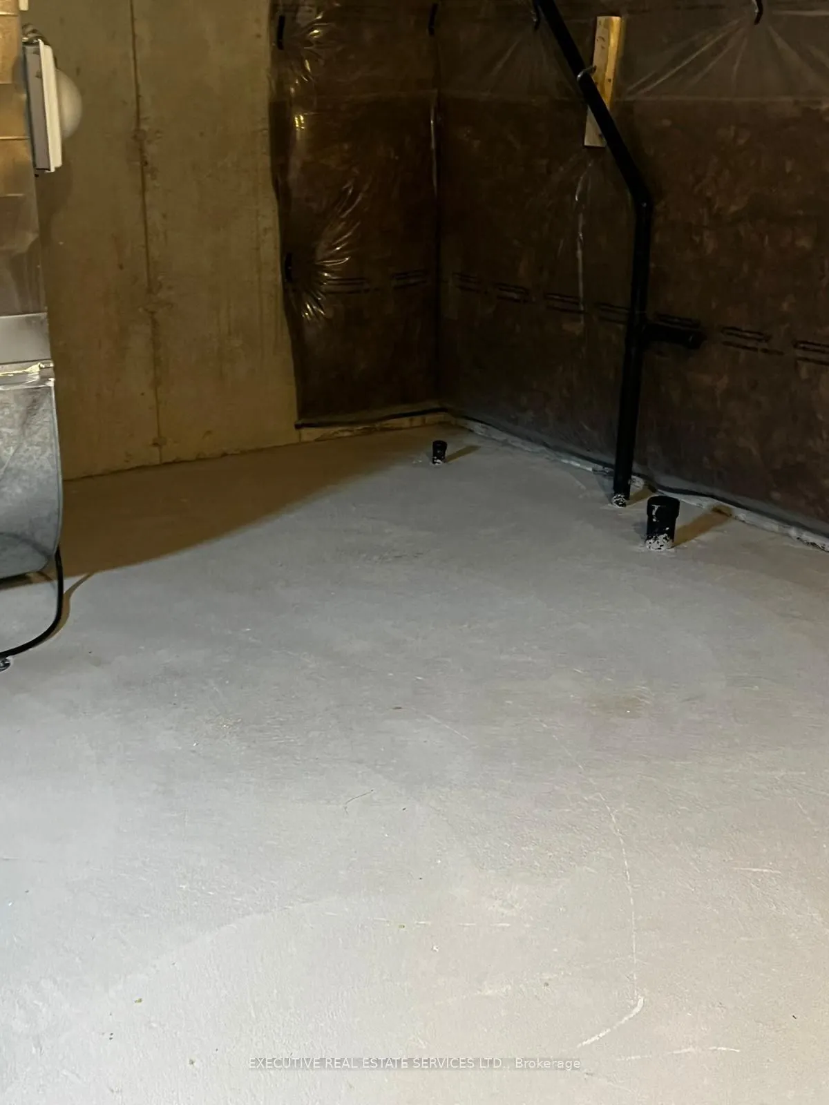 15 Blacklock Street, #16