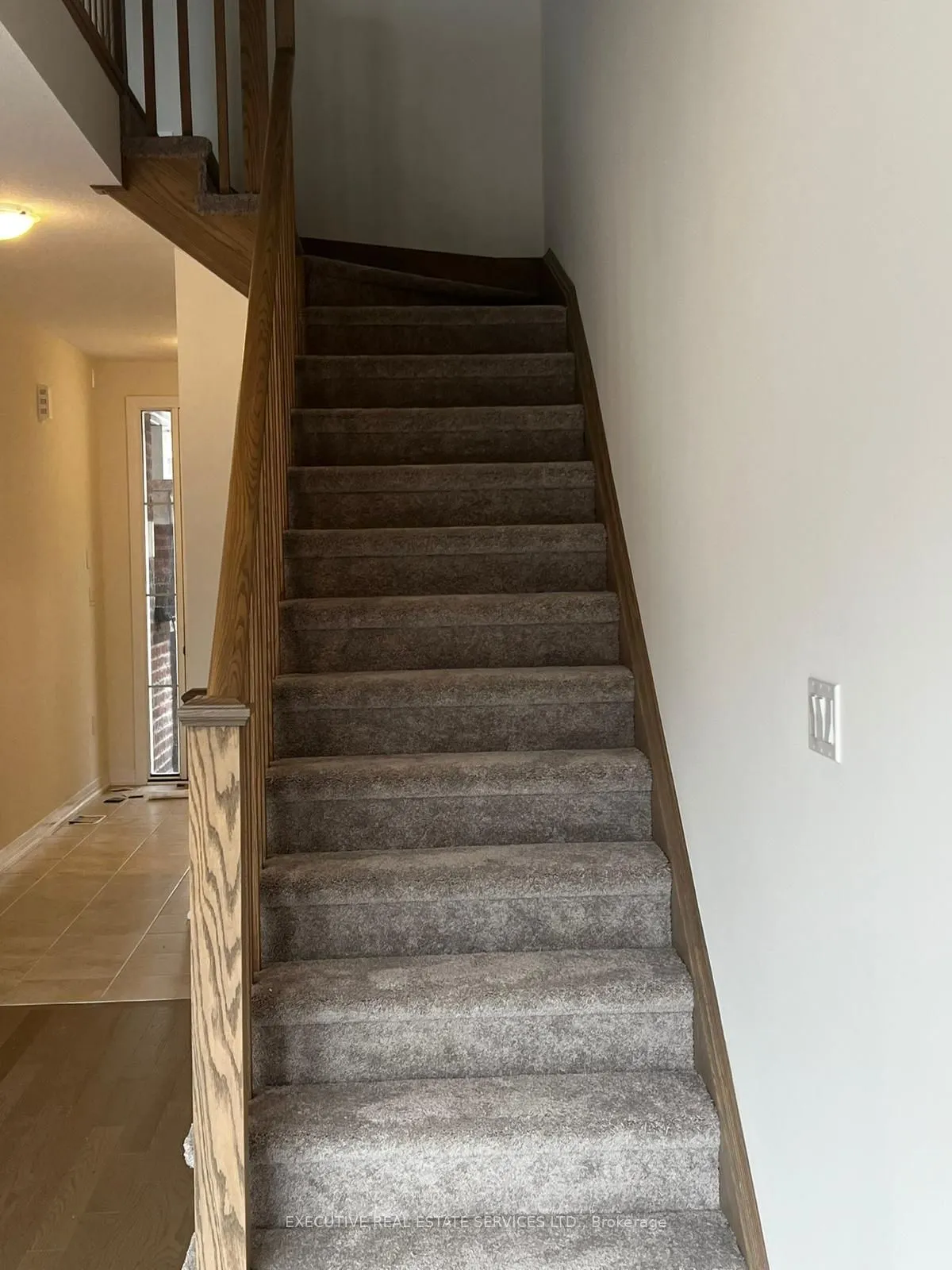 15 Blacklock Street, #16