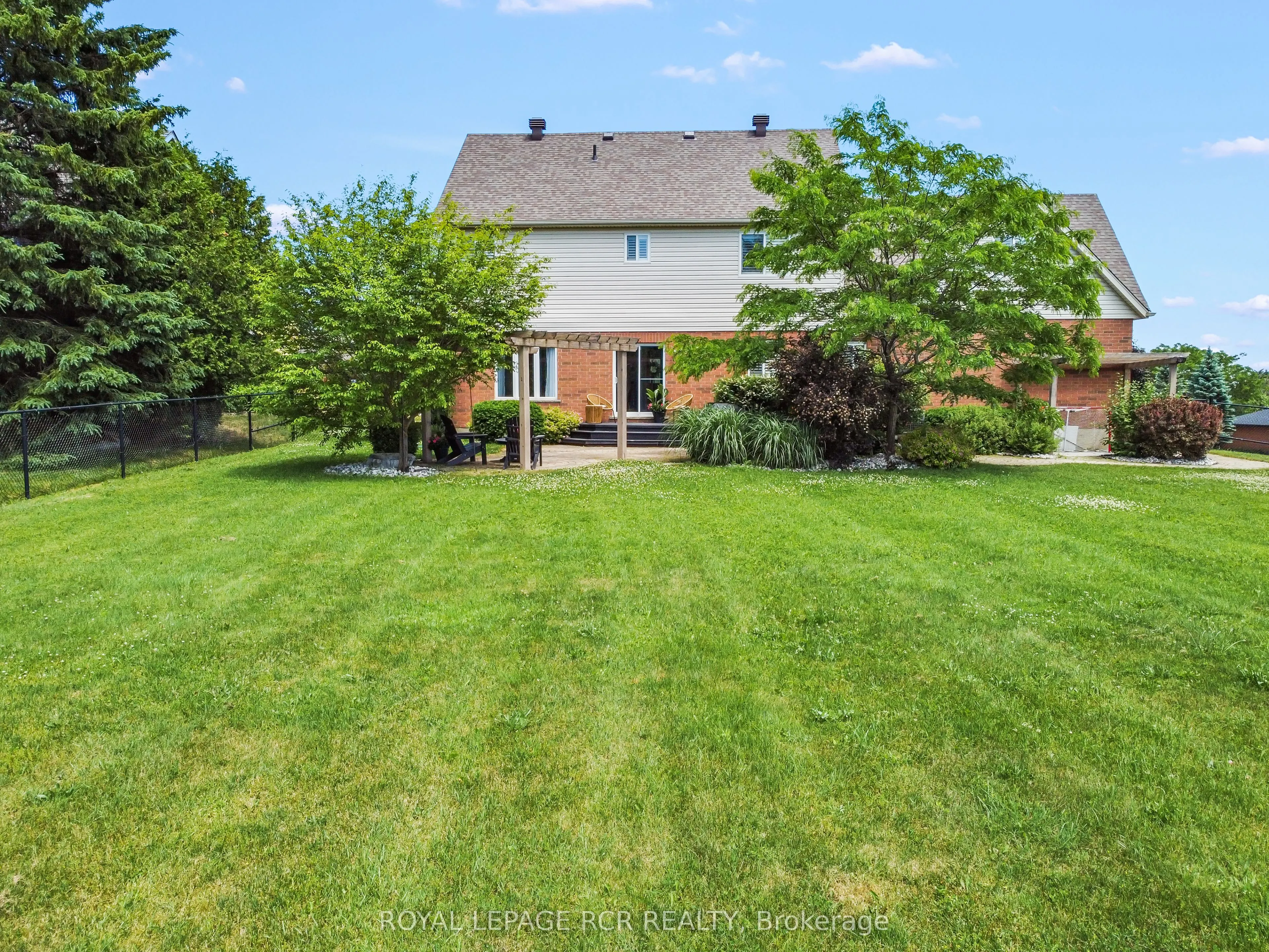 8 Madill Drive