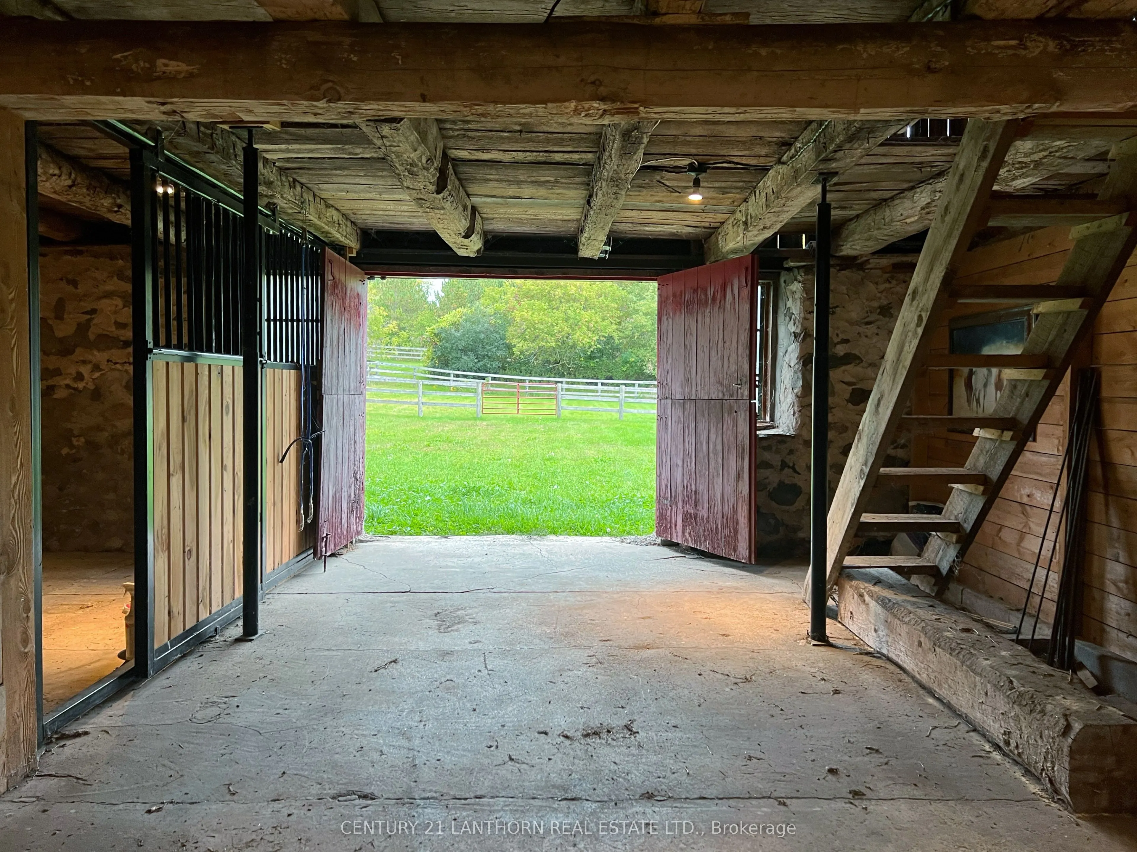439 Oak Lake Road