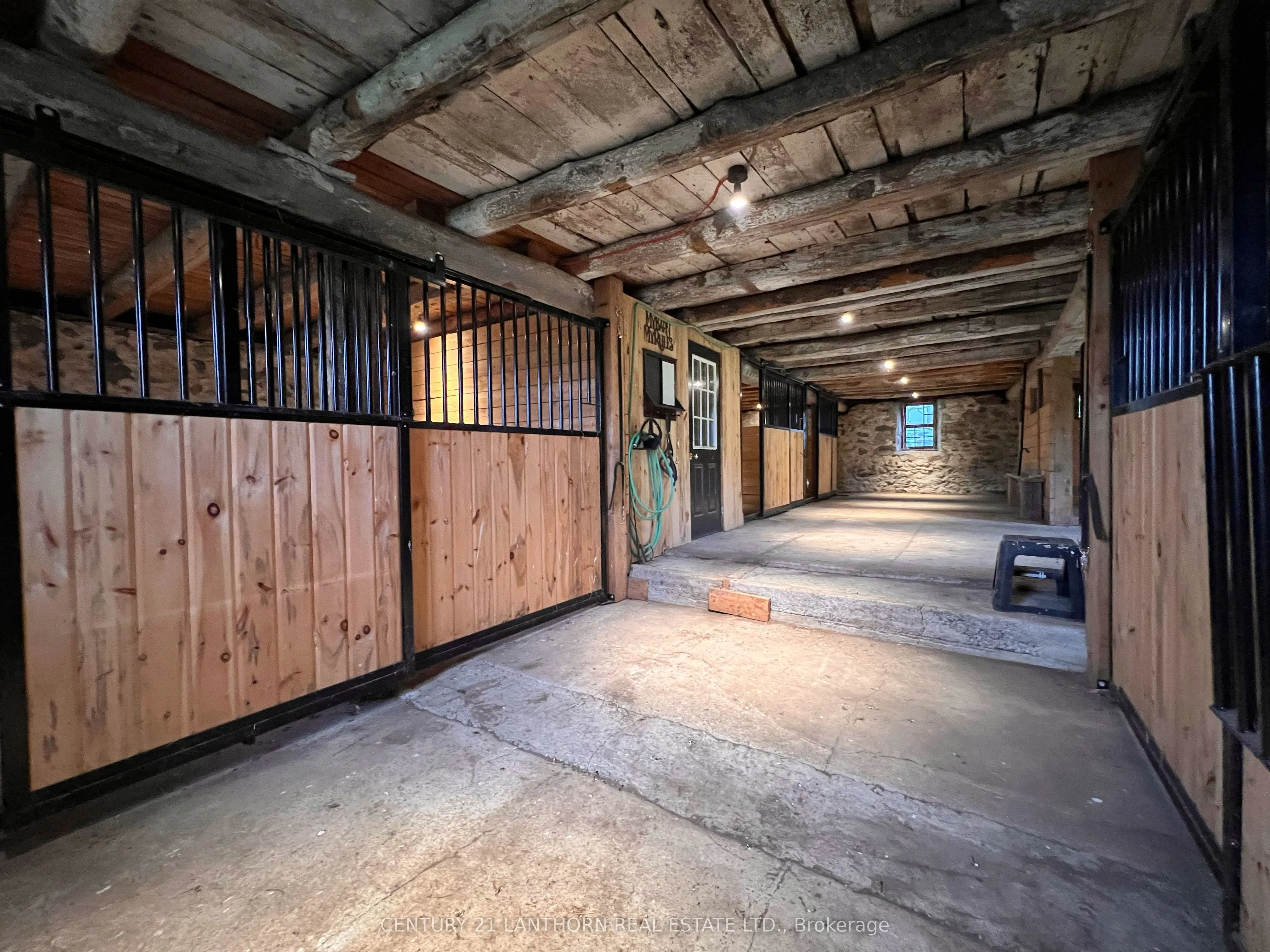 439 Oak Lake Road