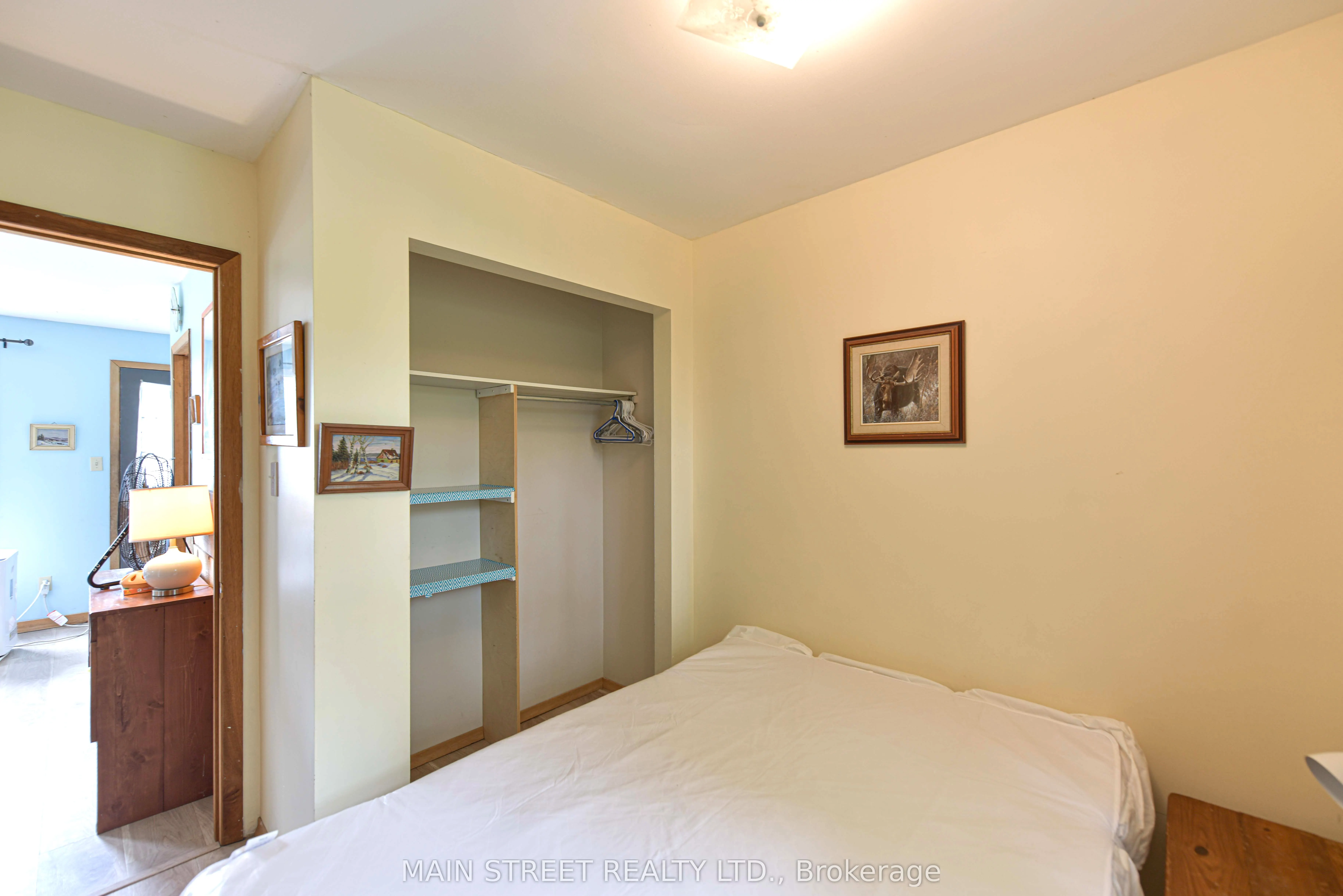230 Lake Dalrymple Road, #20
