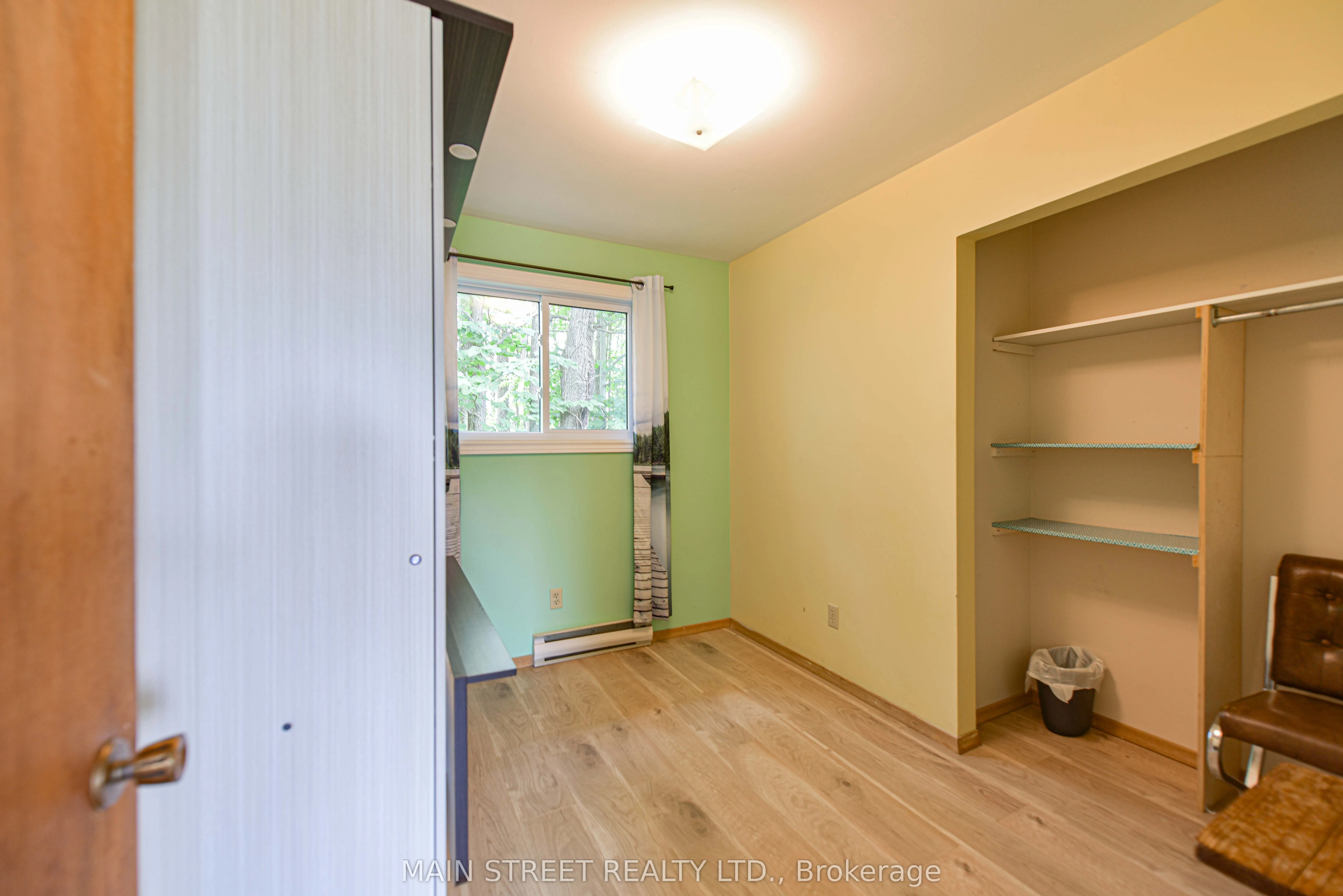 230 Lake Dalrymple Road, #20