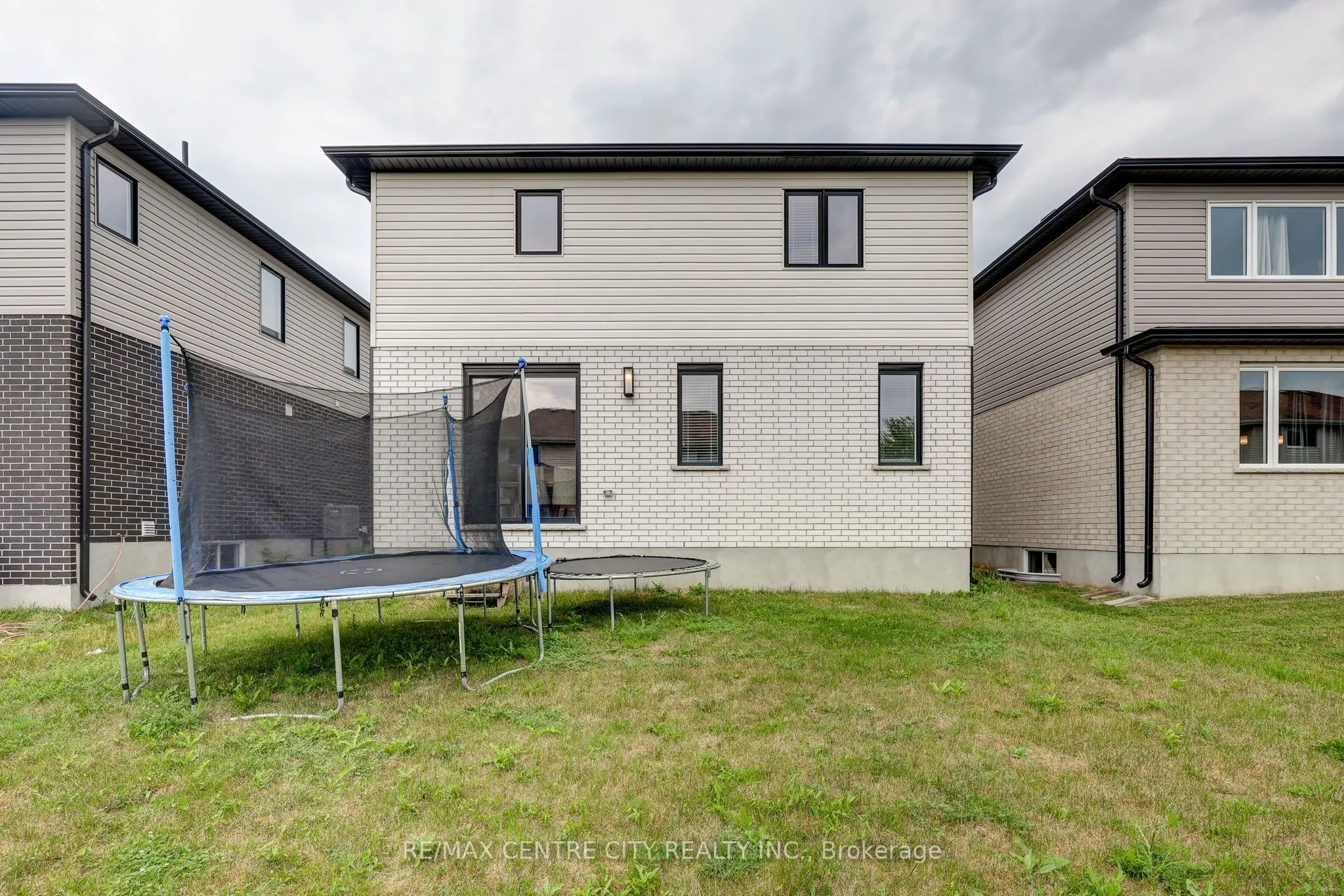 15 Welch Court