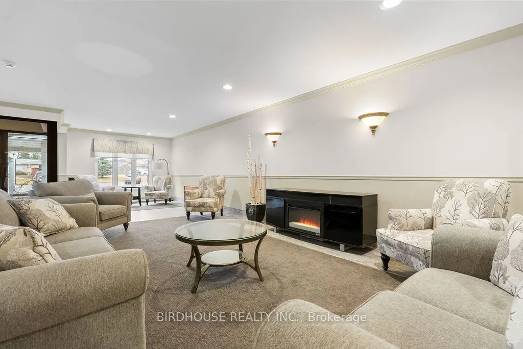2 Heritage Way, #202