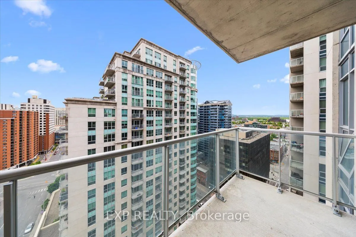 195 Besserer Street, #2009