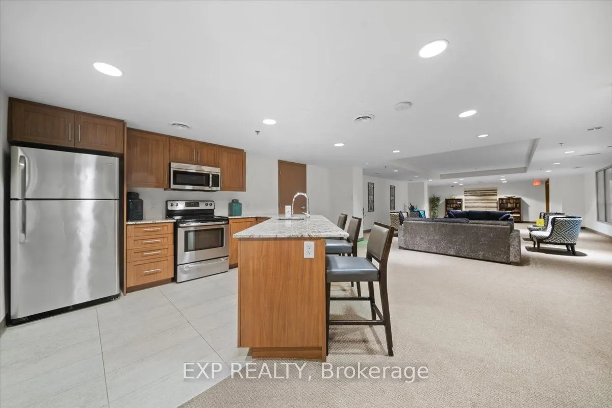 195 Besserer Street, #2009