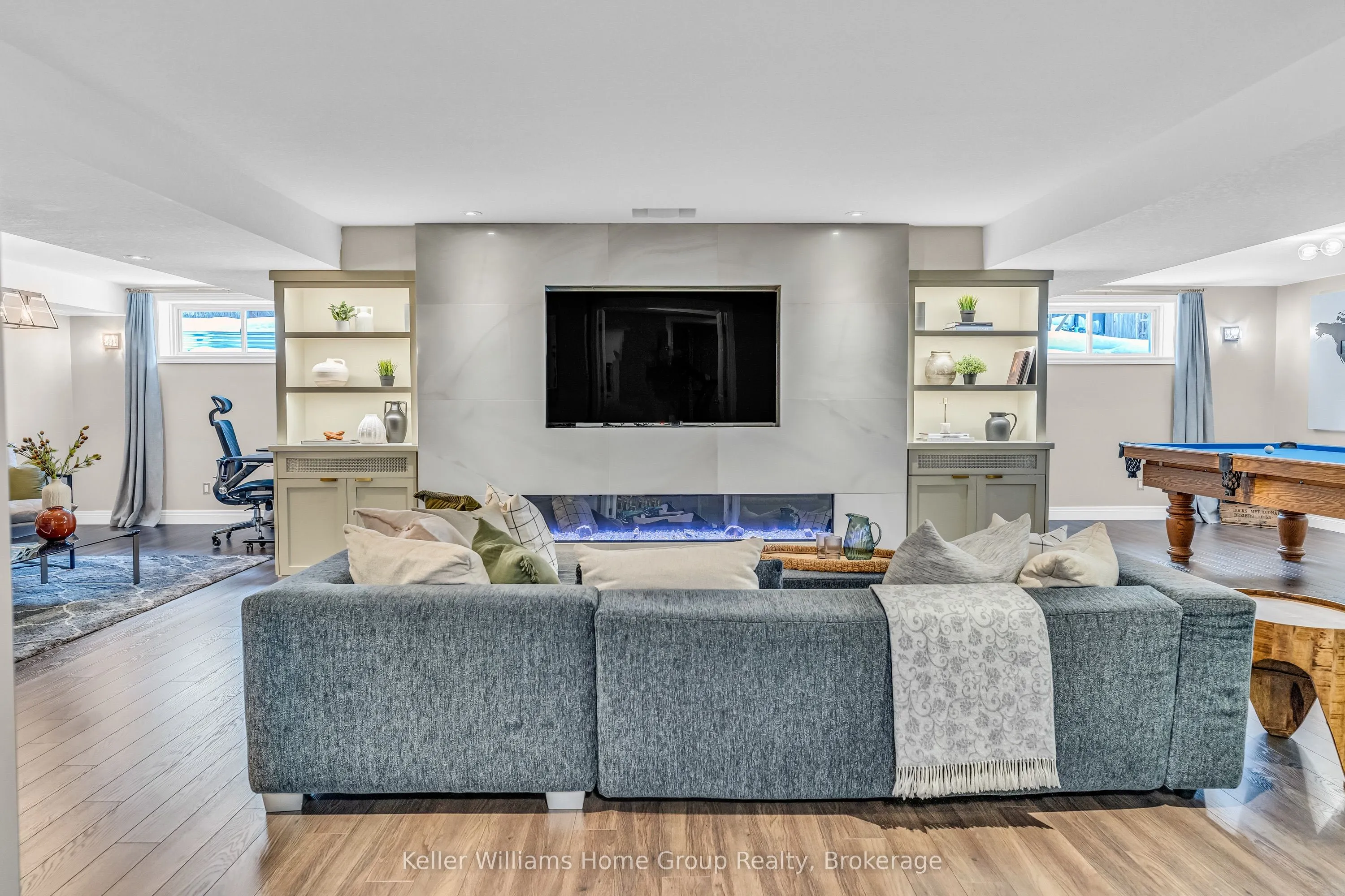 10 BRIGHT Lane