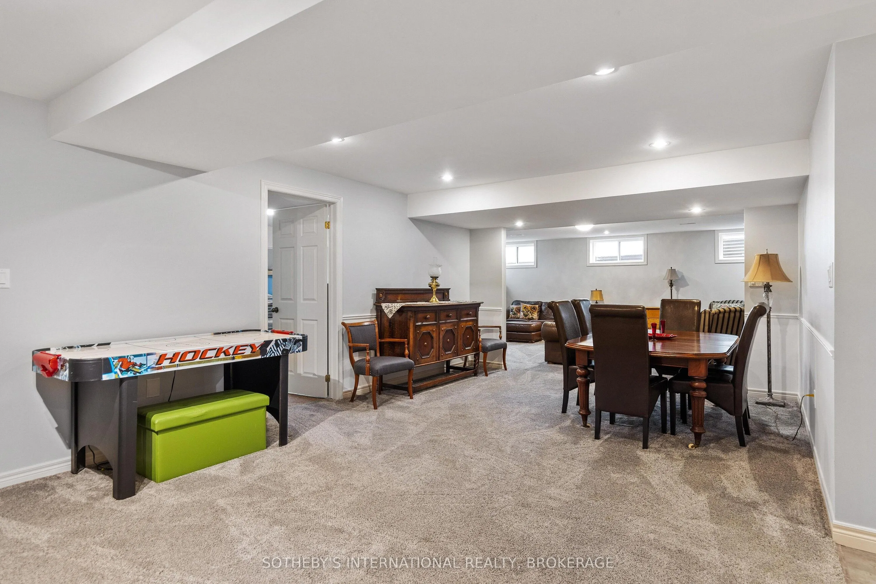7107 Beechwood Road