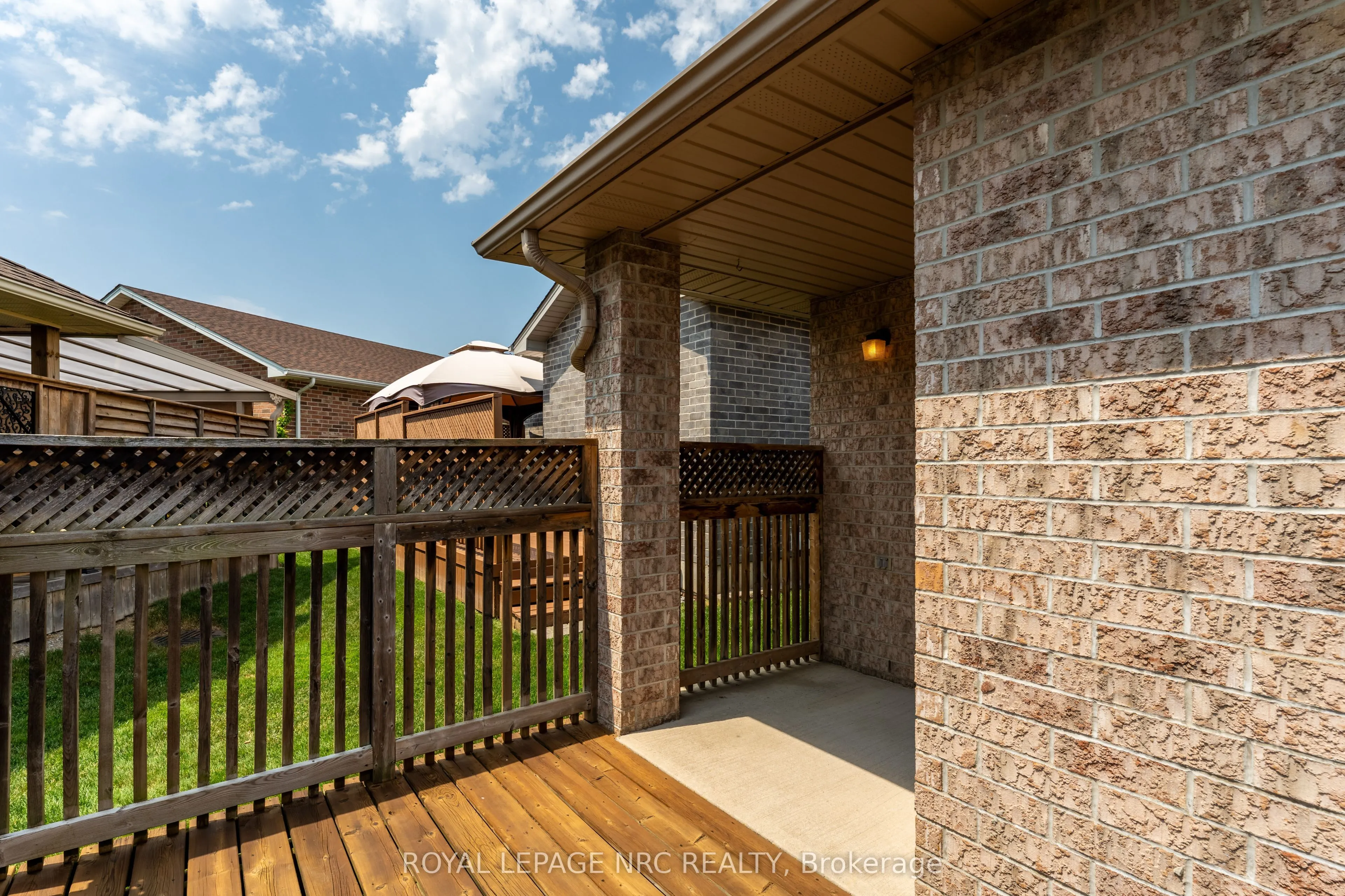 3900 Rainbow Lane