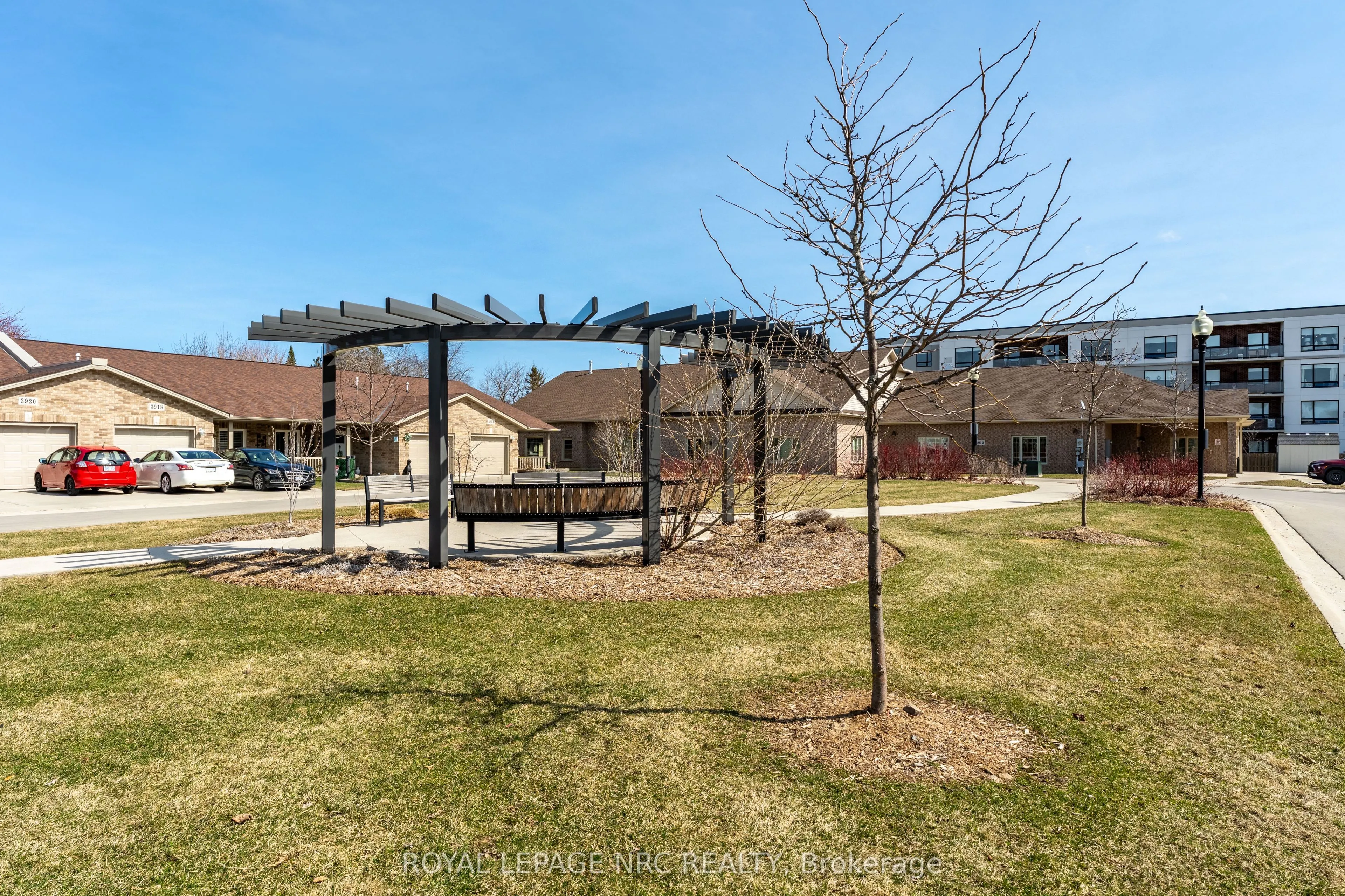 3900 Rainbow Lane
