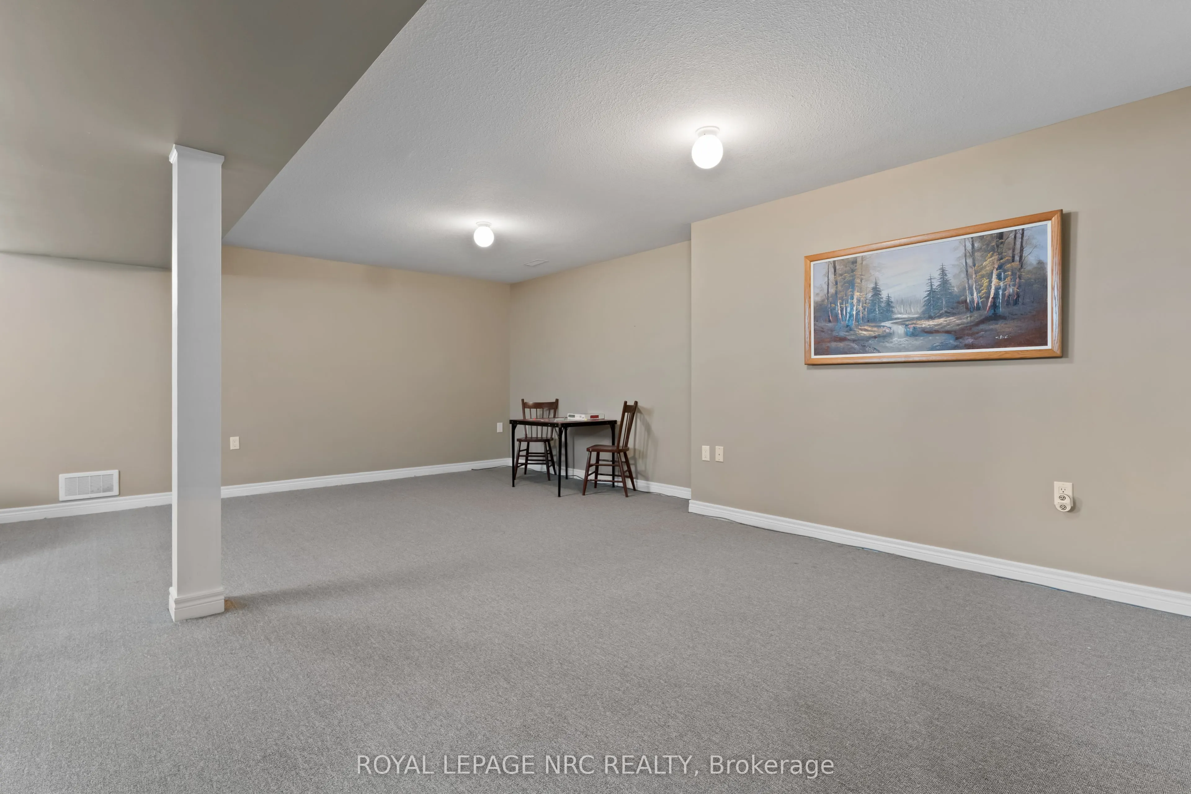 3900 Rainbow Lane