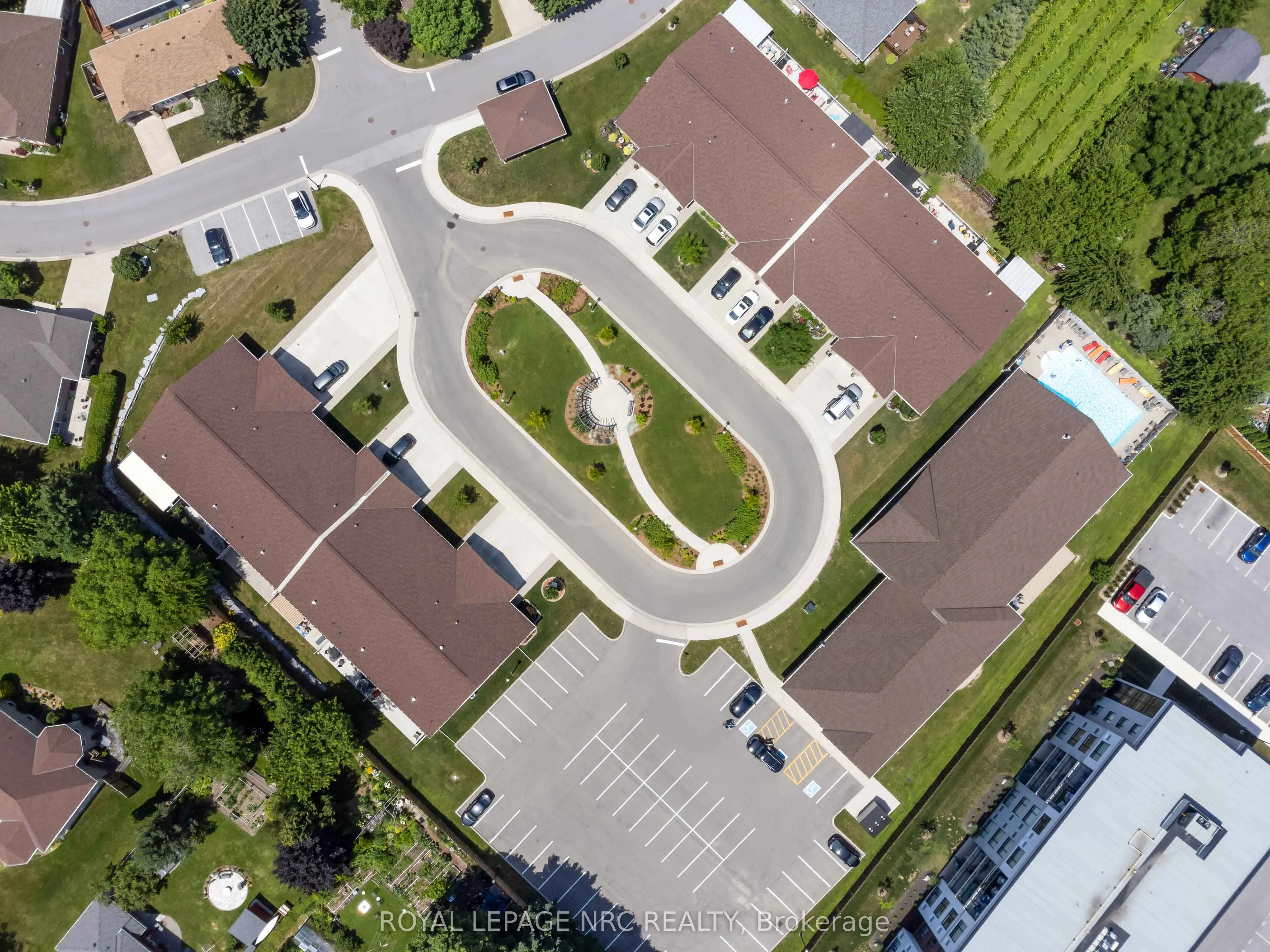 3900 Rainbow Lane