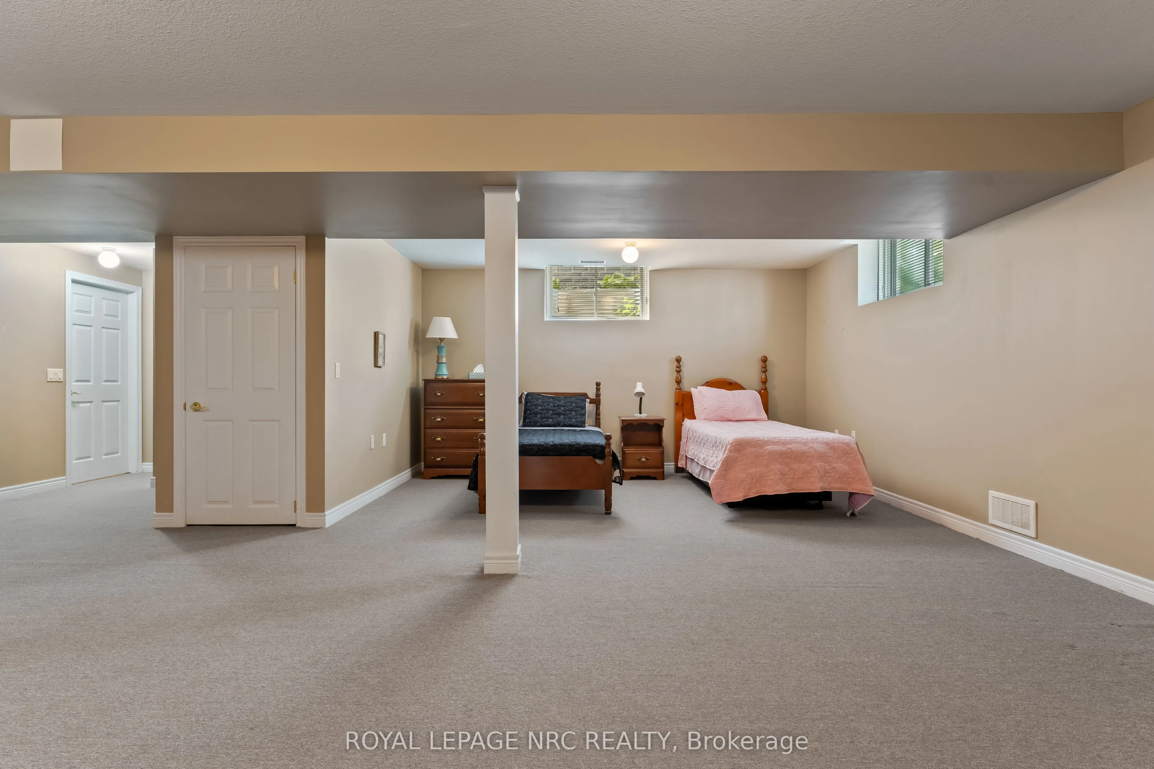 3900 Rainbow Lane