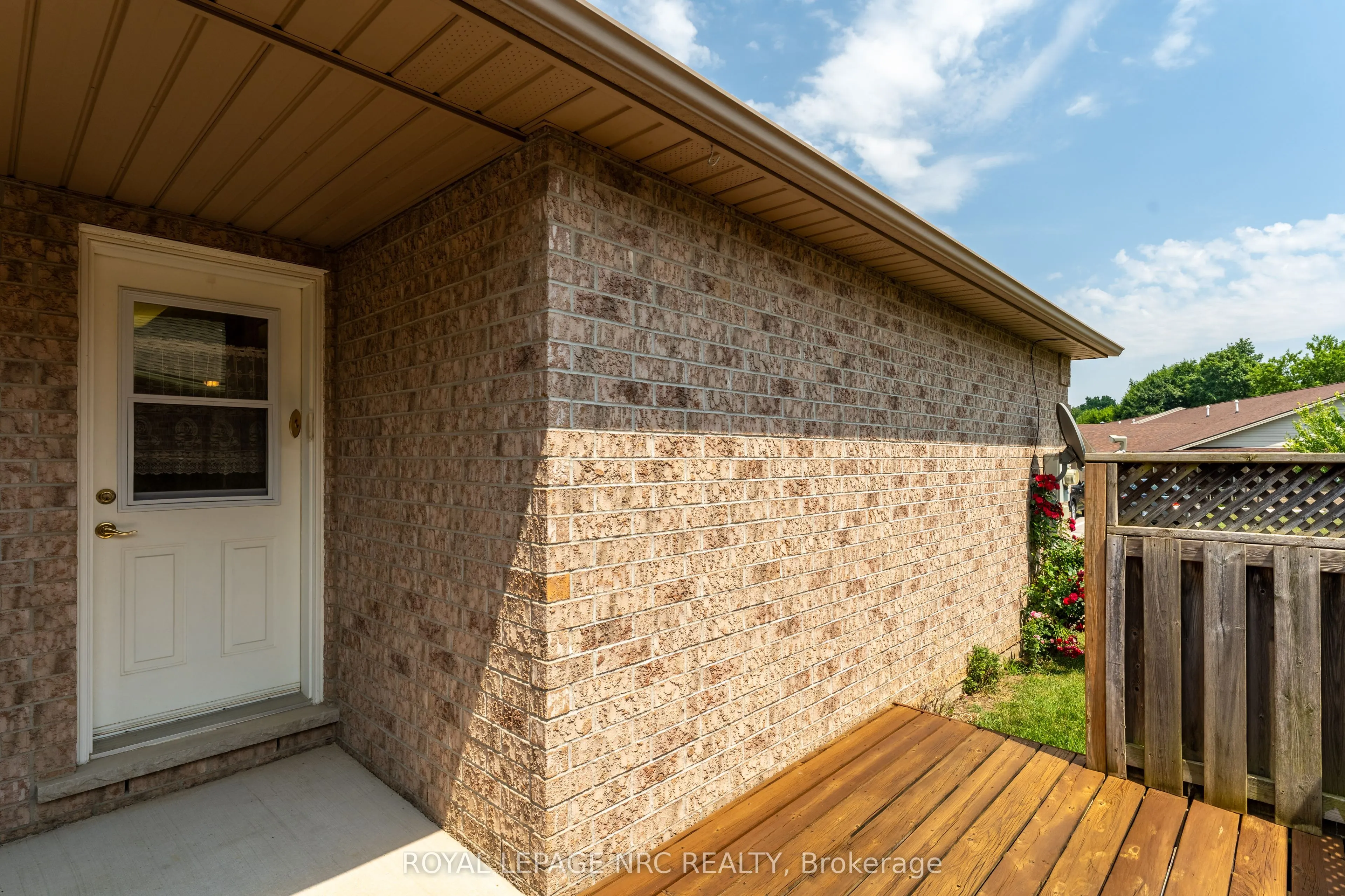 3900 Rainbow Lane