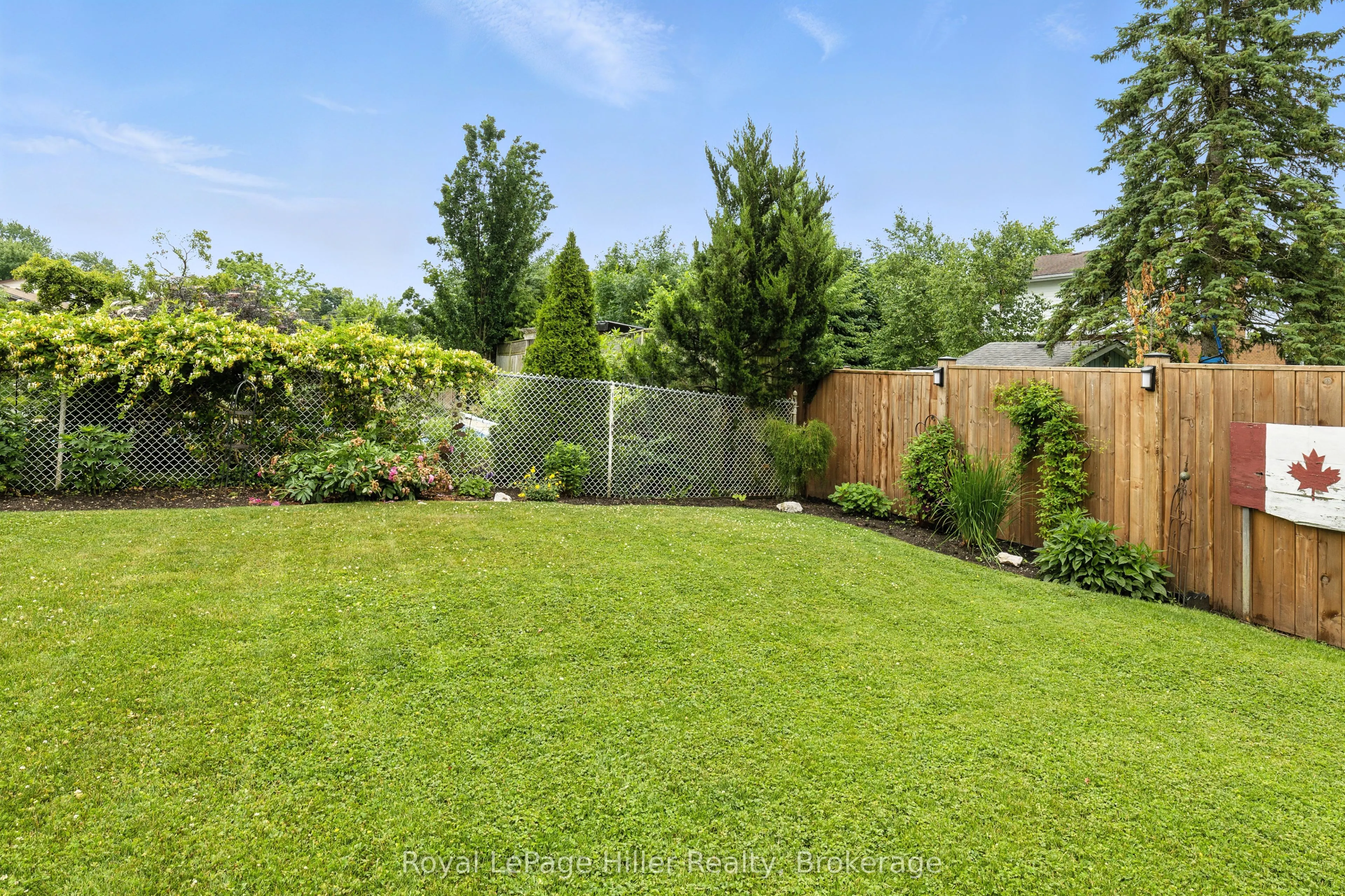 47 Windemere Crescent