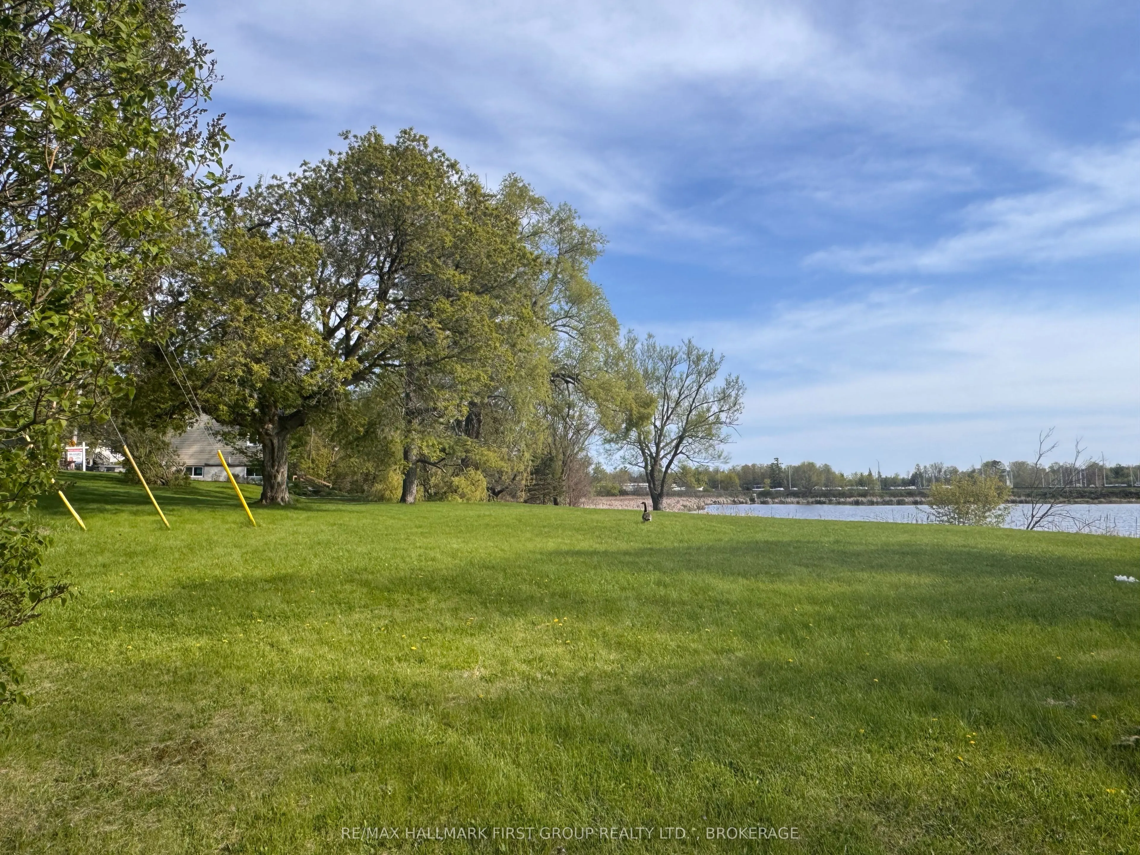 757 Hillview Road