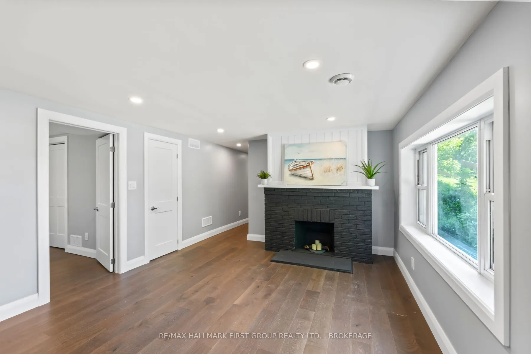 757 Hillview Road