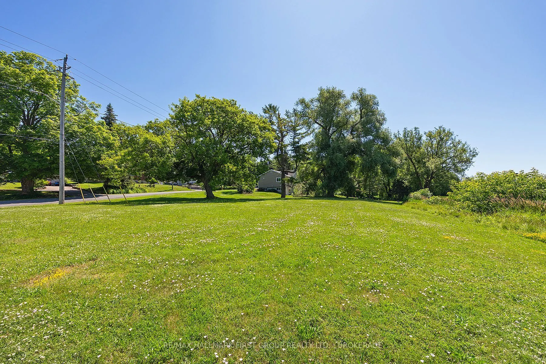 757 Hillview Road