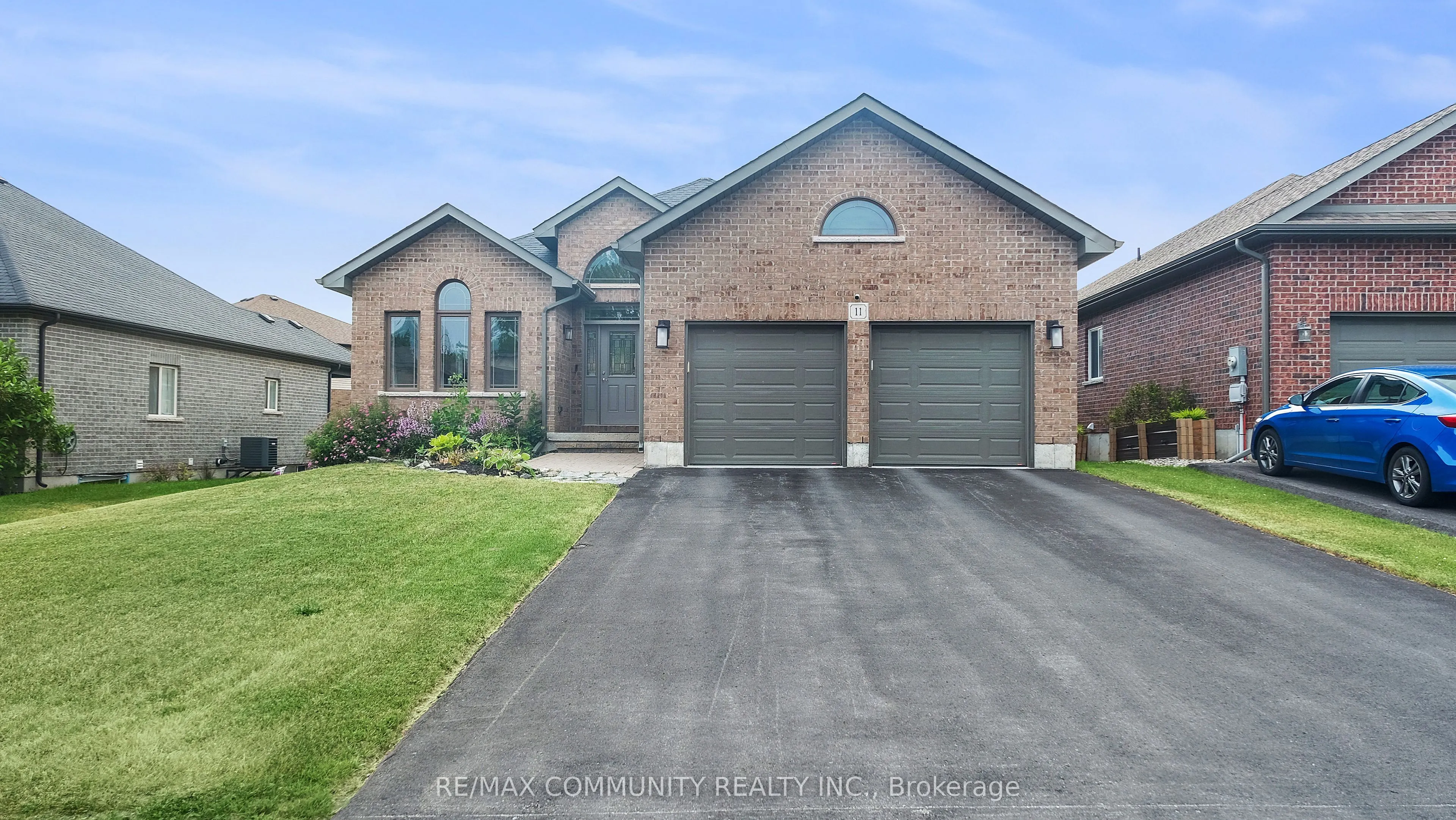 11 Stonecrest Boulevard