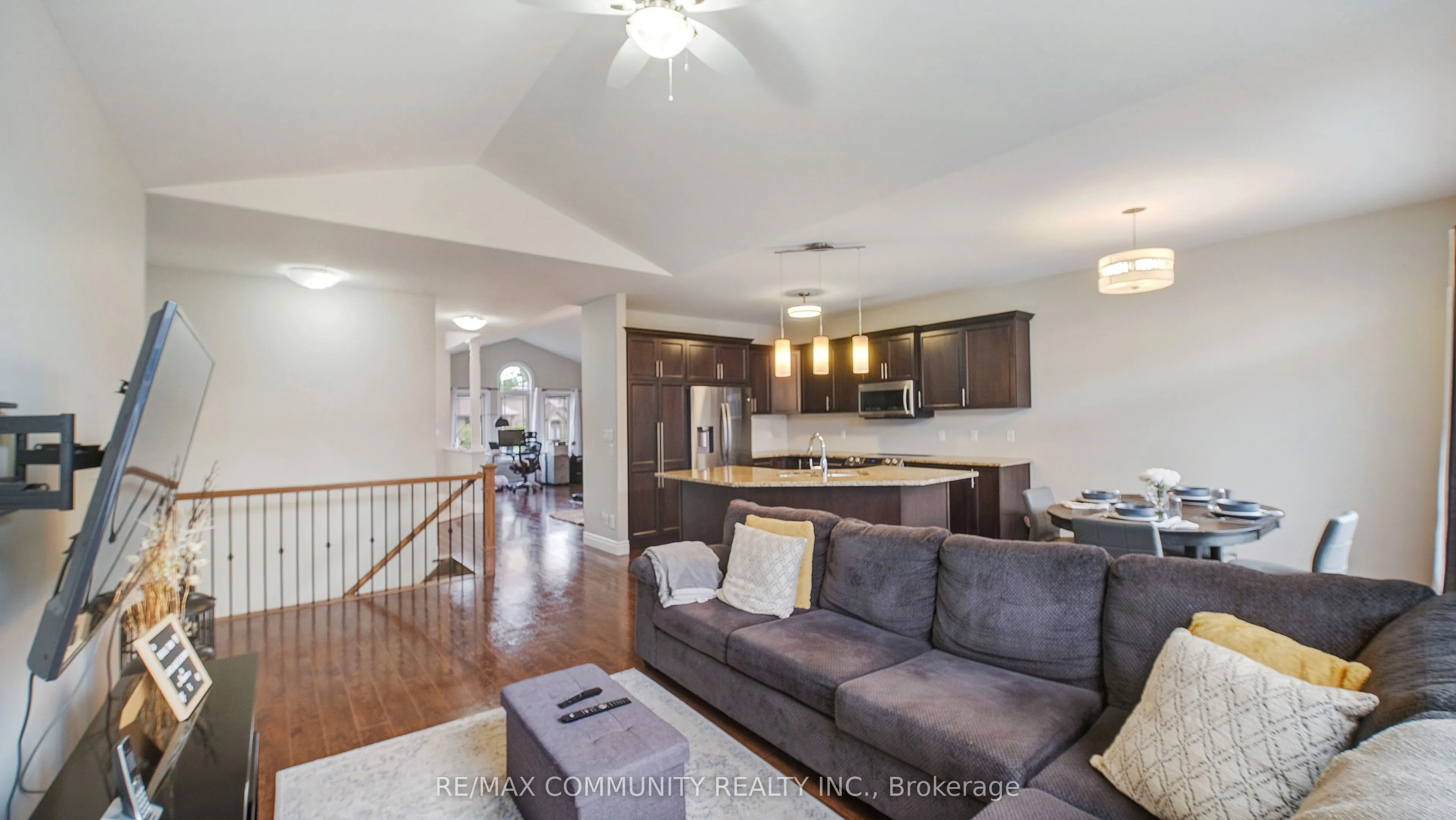 11 Stonecrest Boulevard