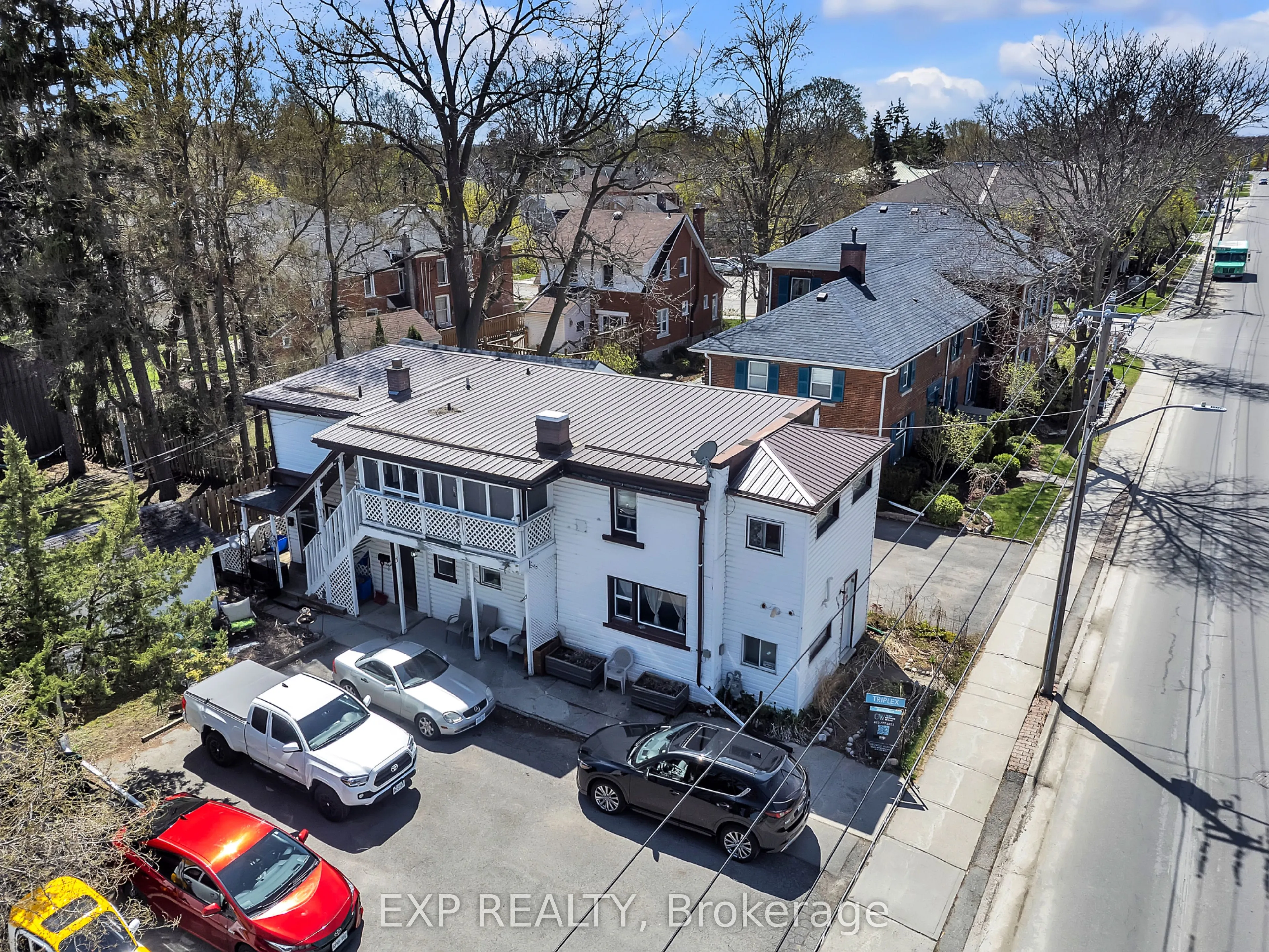 147 Victoria Avenue