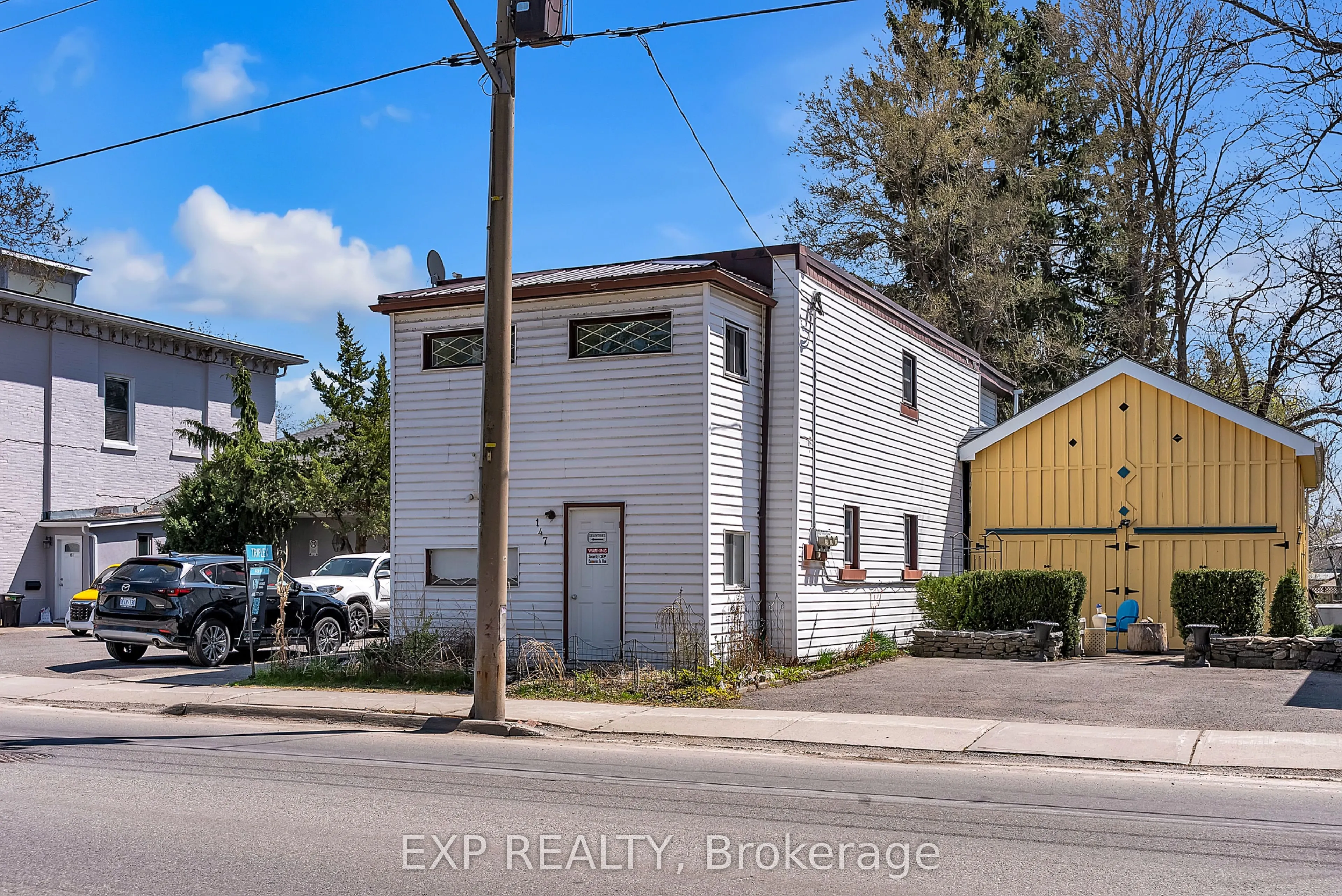 147 Victoria Avenue