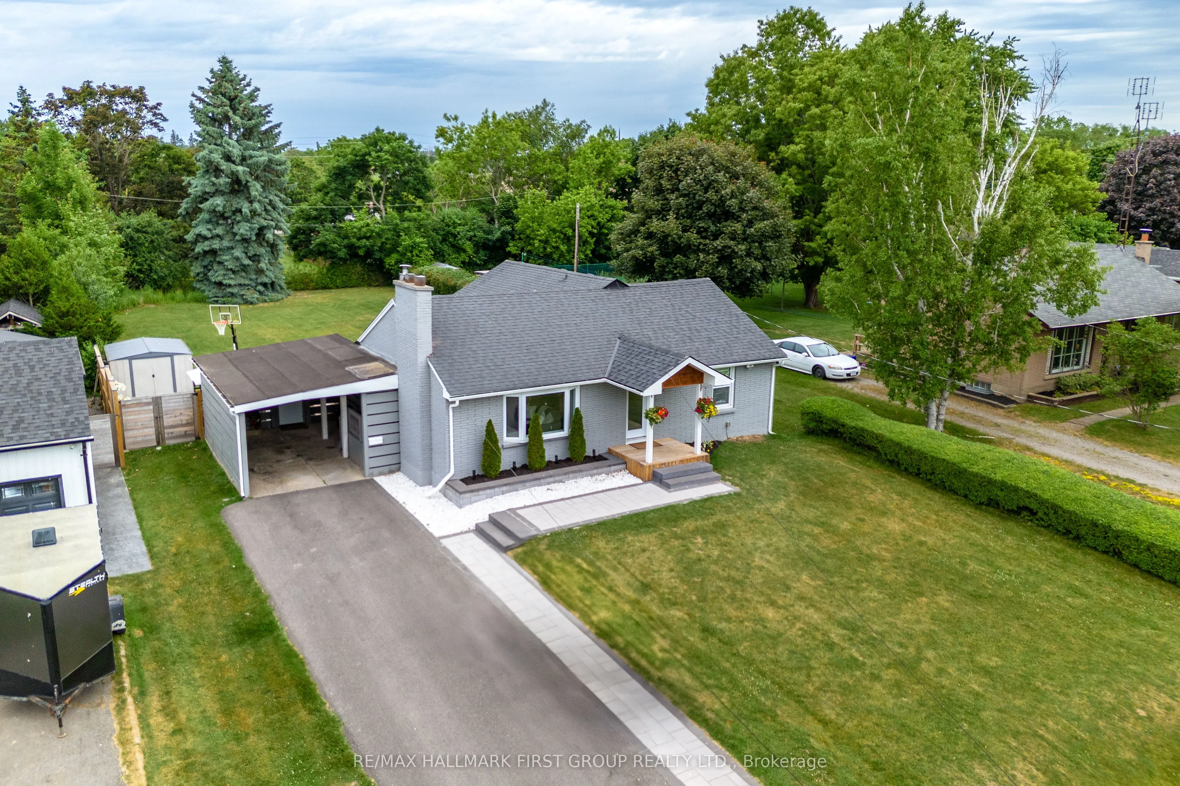 6 Orchard Avenue