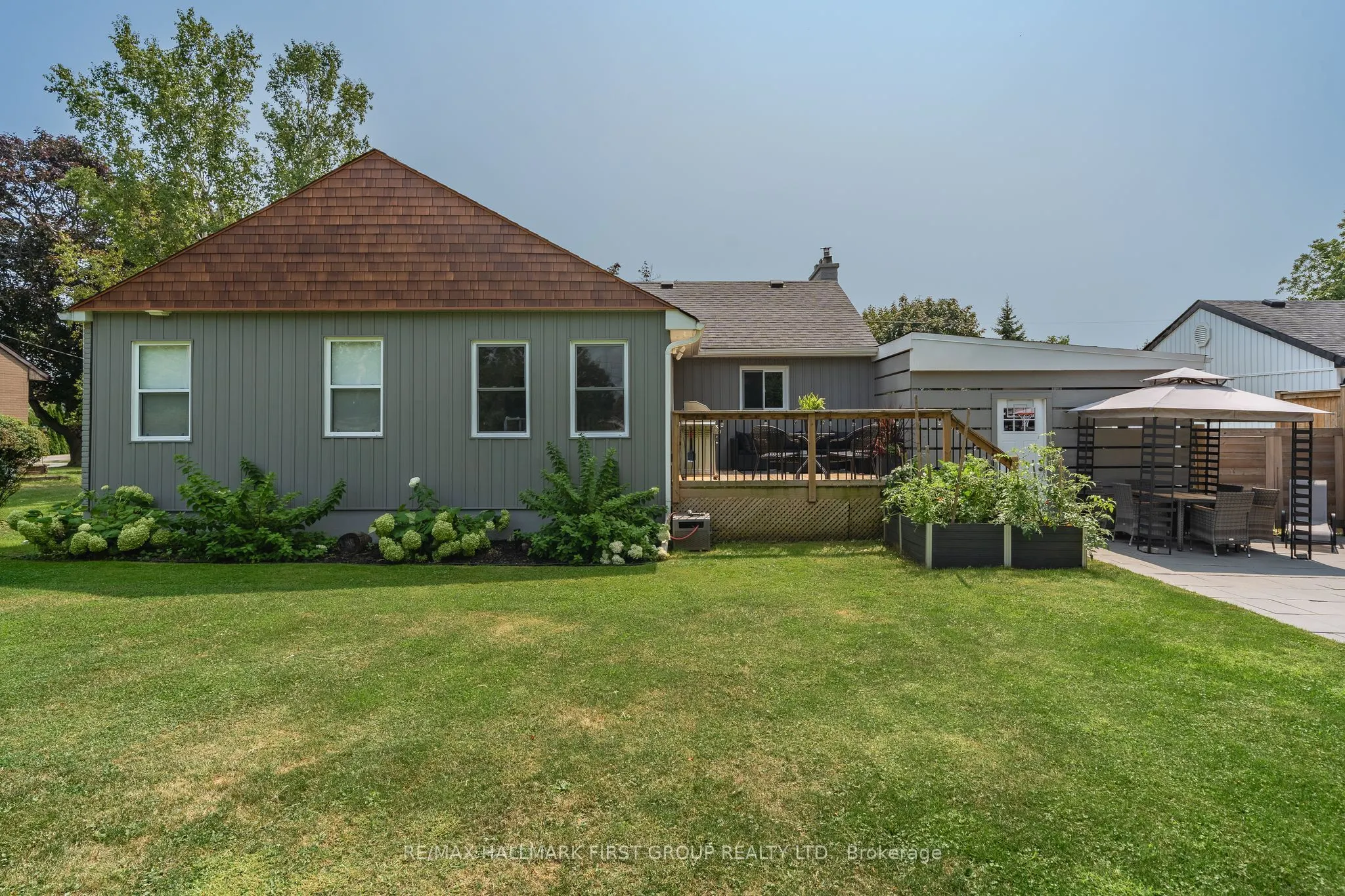 6 Orchard Avenue