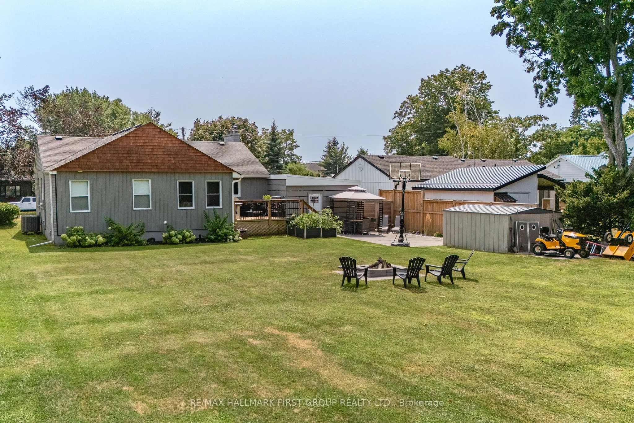 6 Orchard Avenue